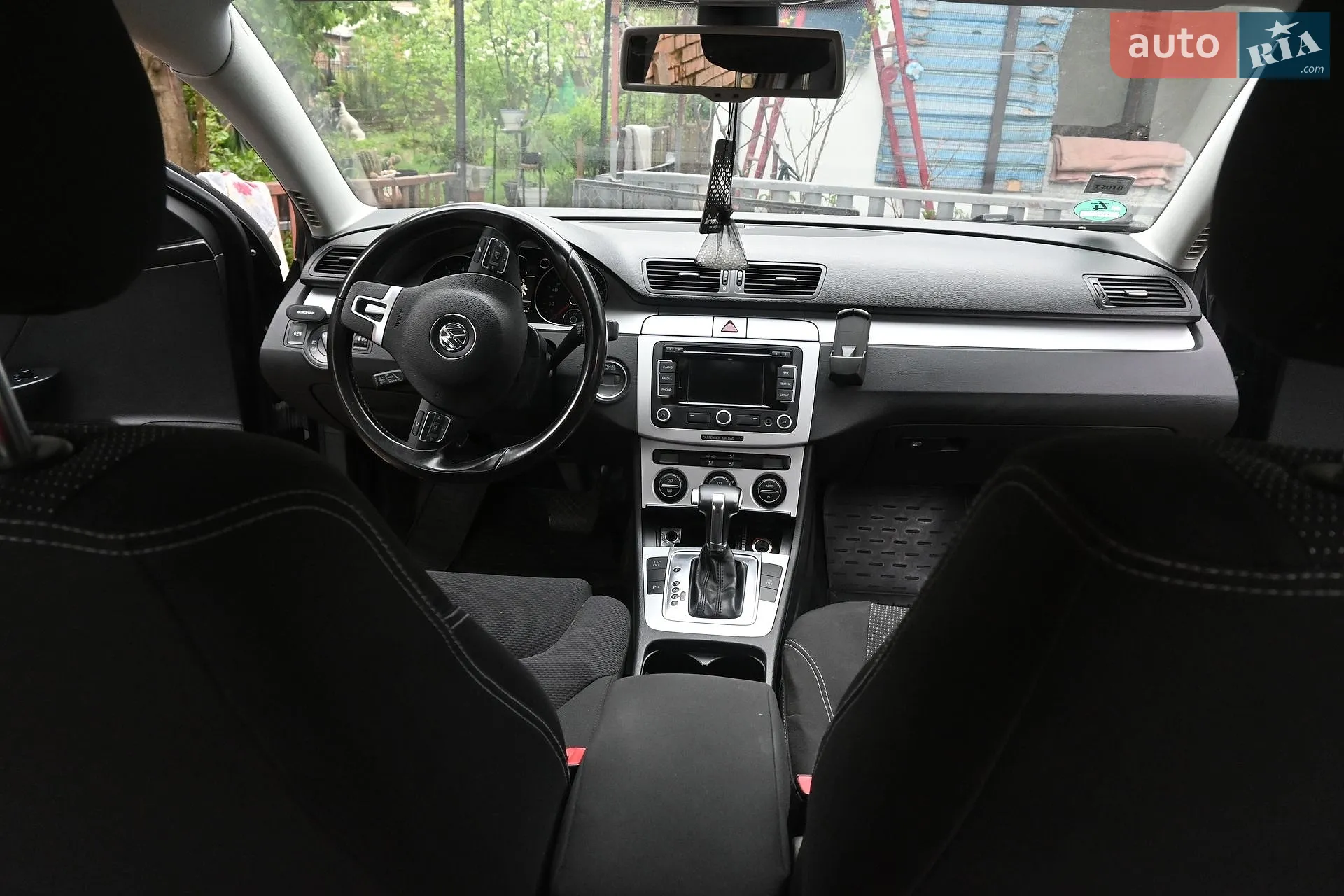 2010 Volkswagen Passat - мініатюра 6