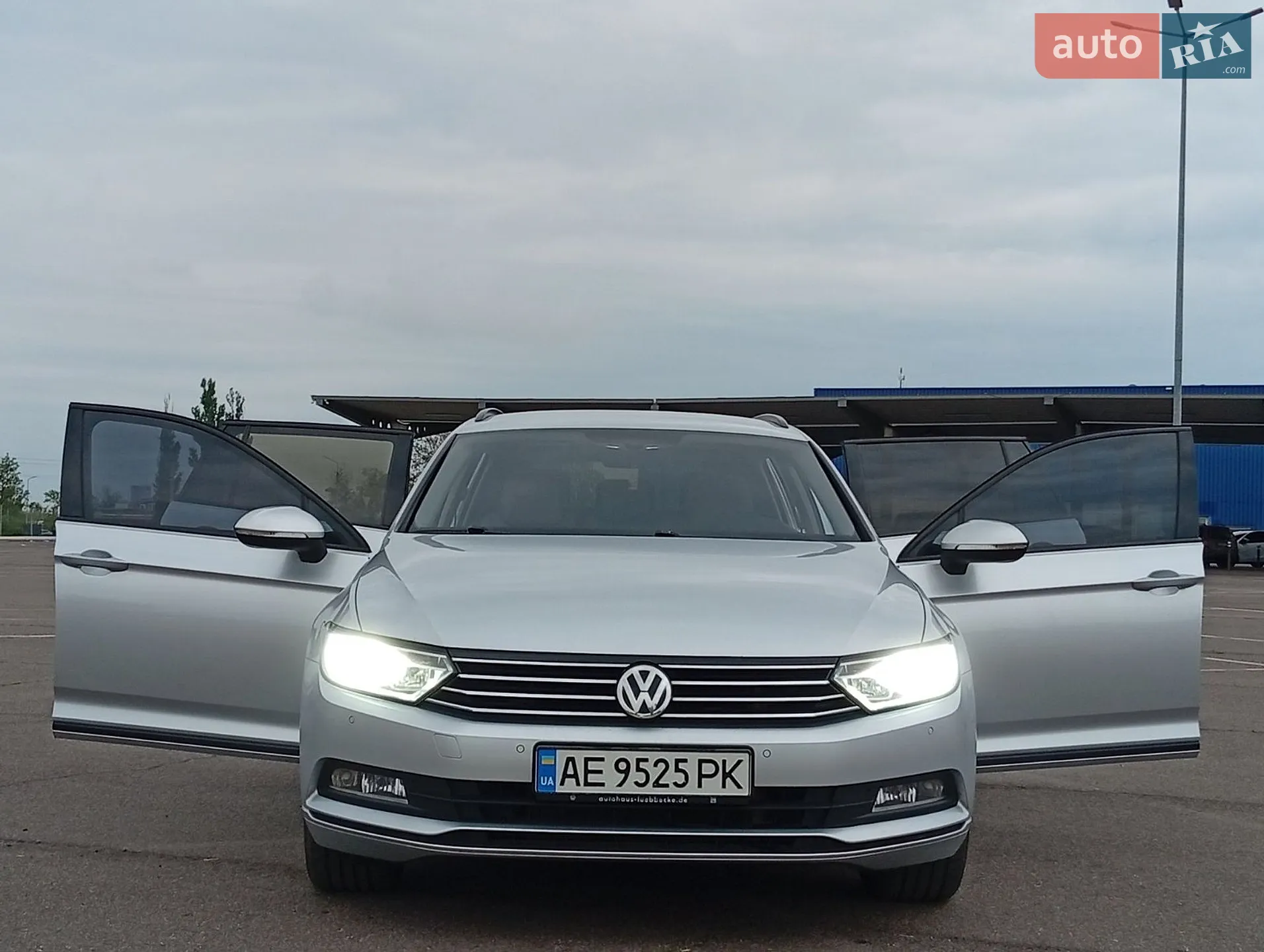2015 Volkswagen Passat - мініатюра 13