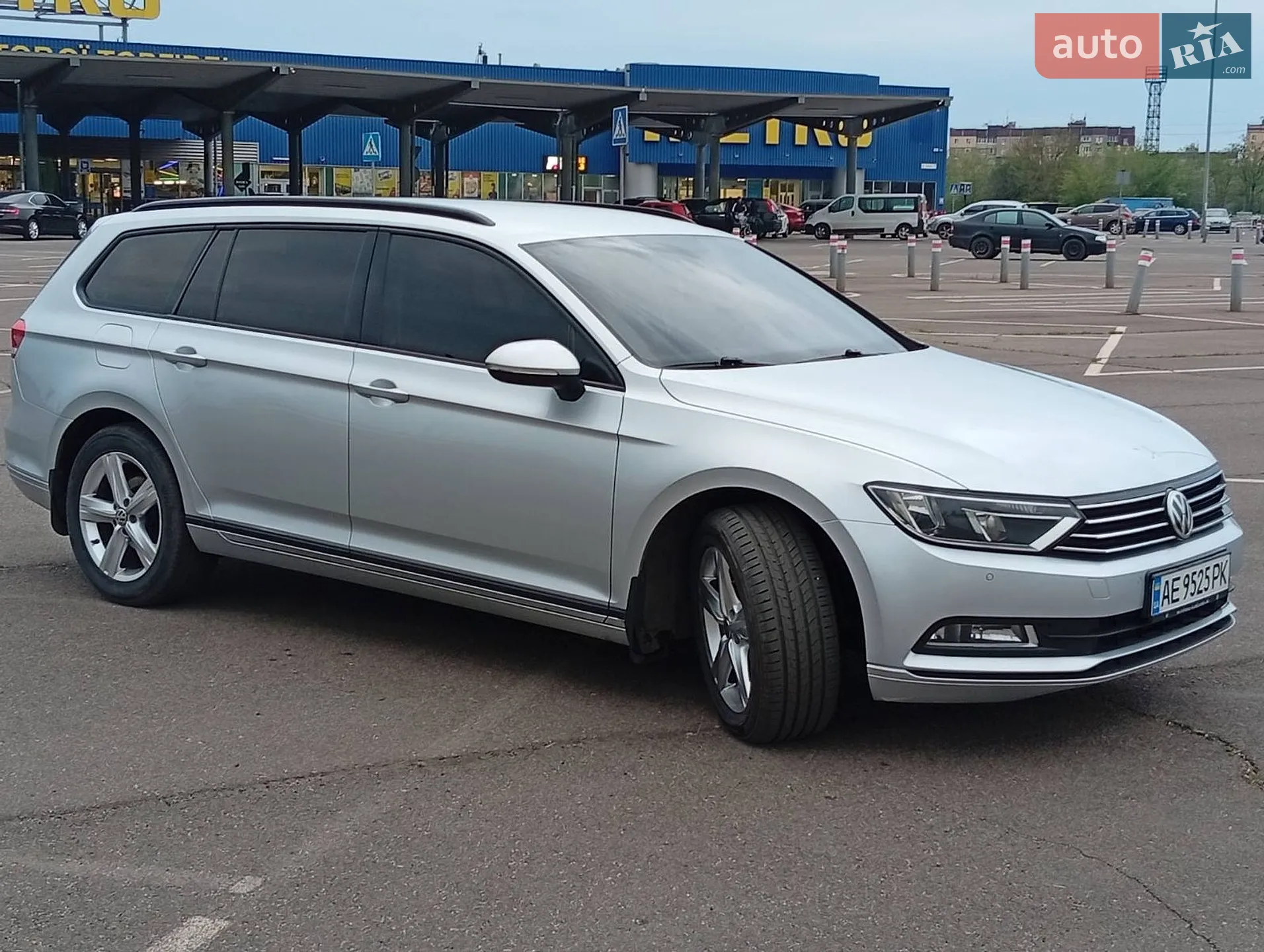 2015 Volkswagen Passat - мініатюра 8