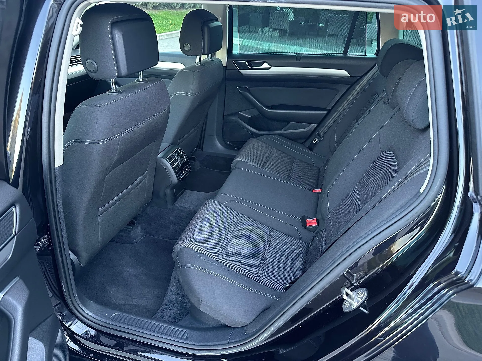 2016 Volkswagen Passat - мініатюра 75