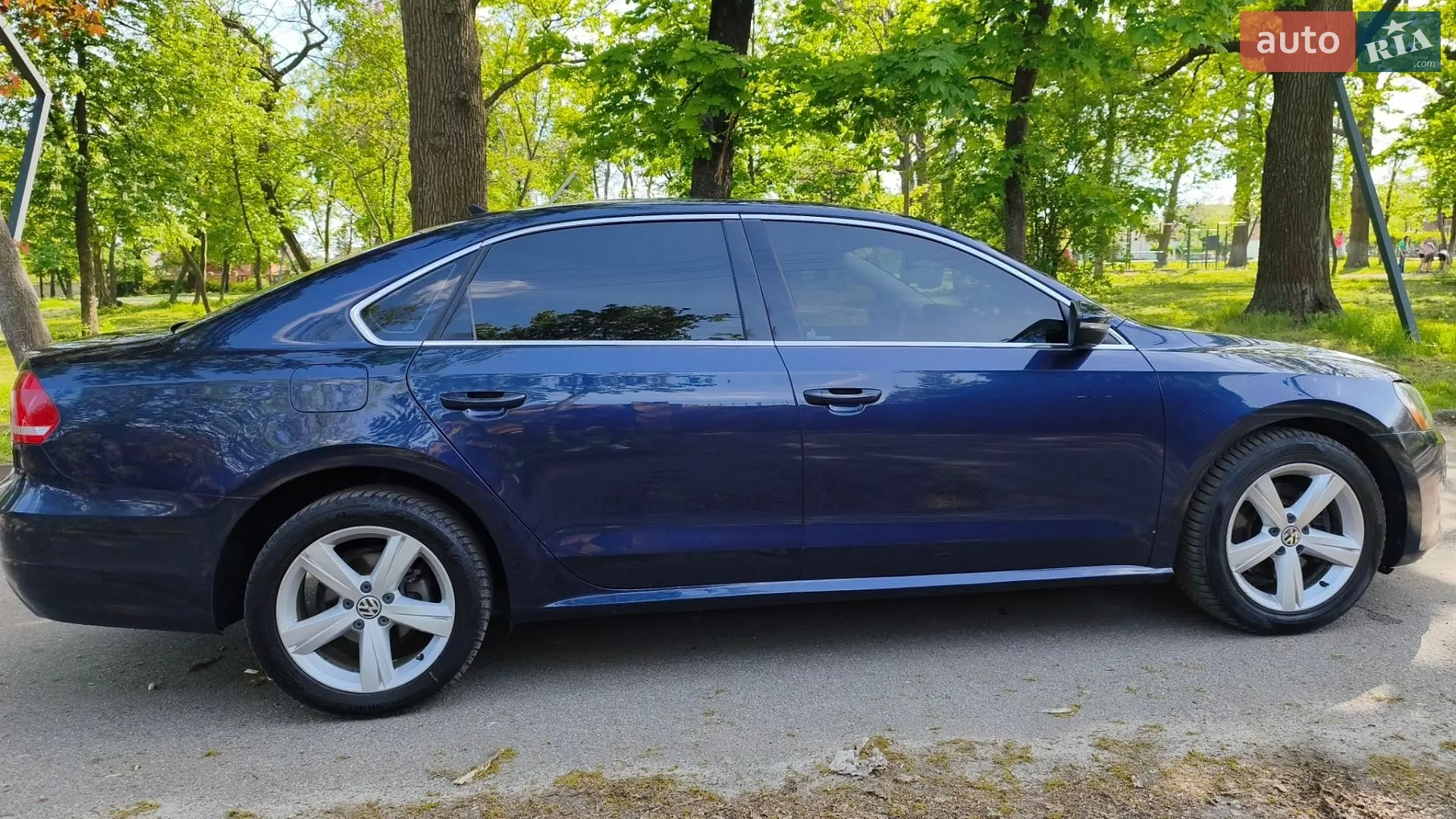 2011 Volkswagen Passat - мініатюра 11