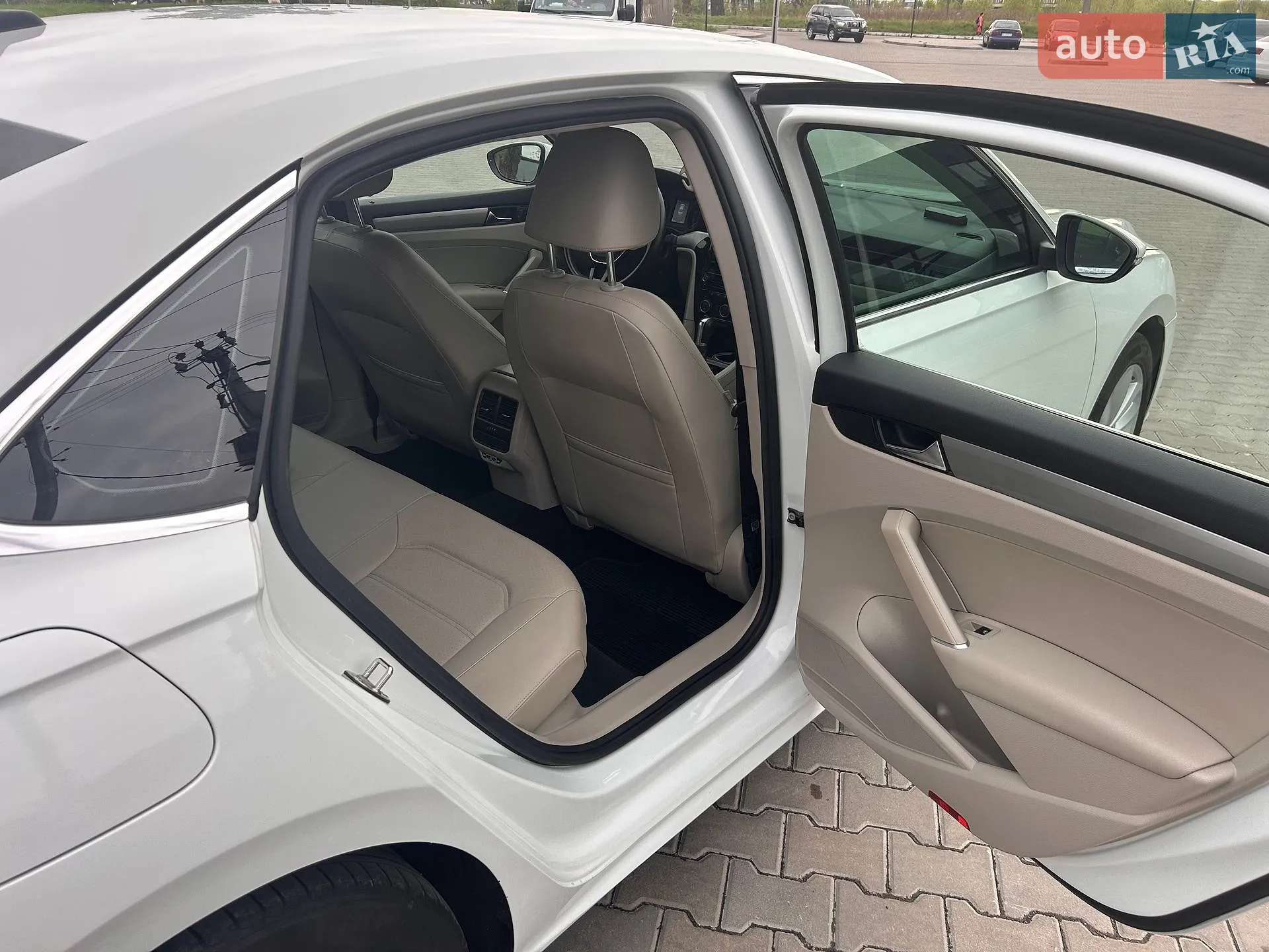 2019 Volkswagen Passat - мініатюра 15
