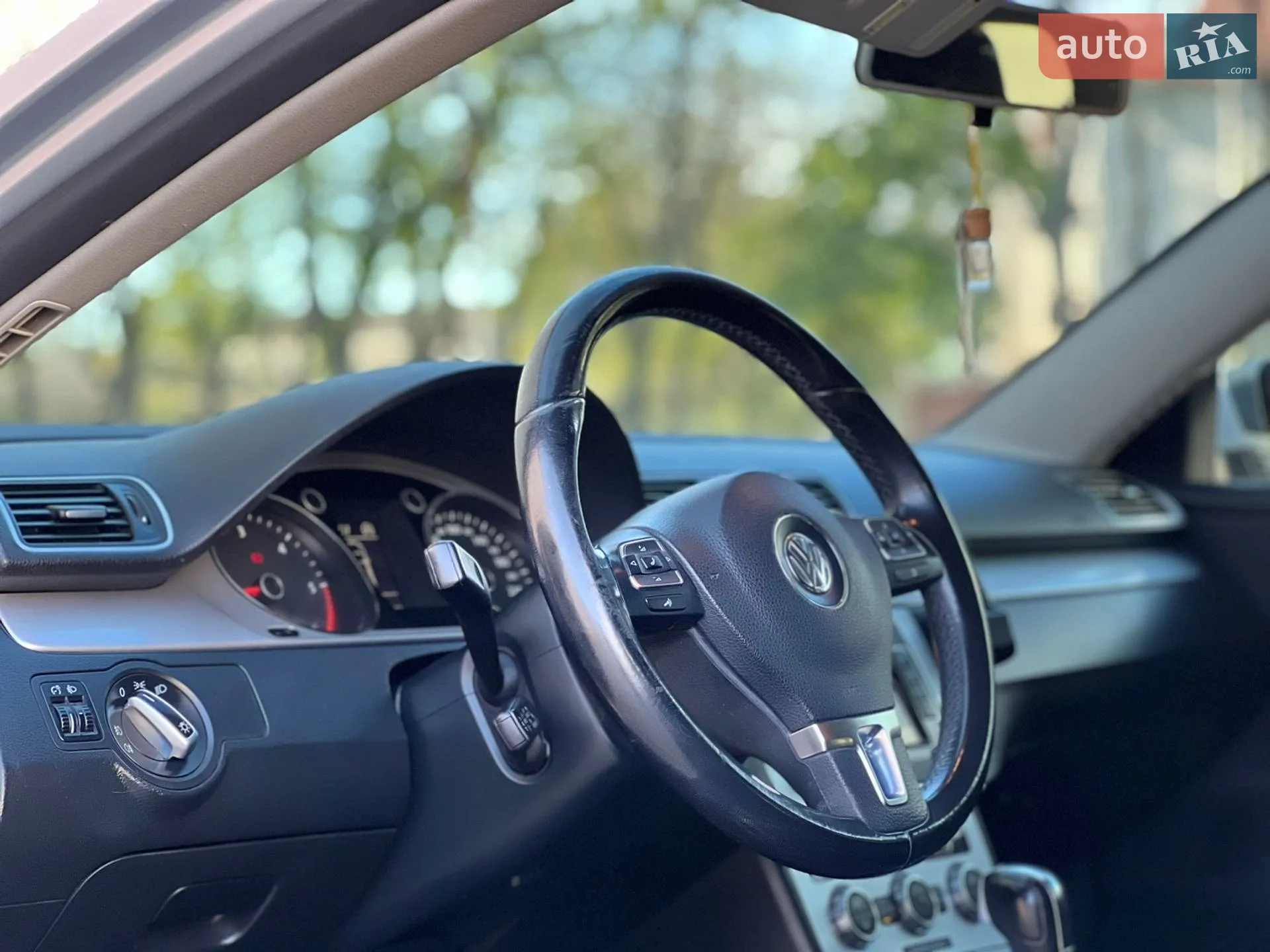 2012 Volkswagen Passat - мініатюра 17
