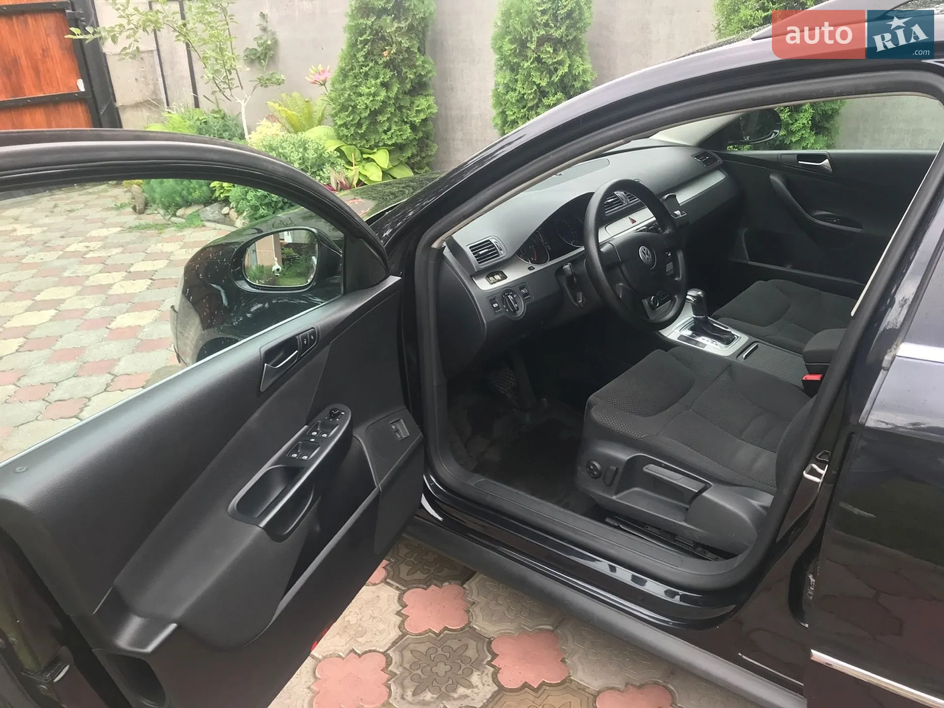 2010 Volkswagen Passat - мініатюра 6
