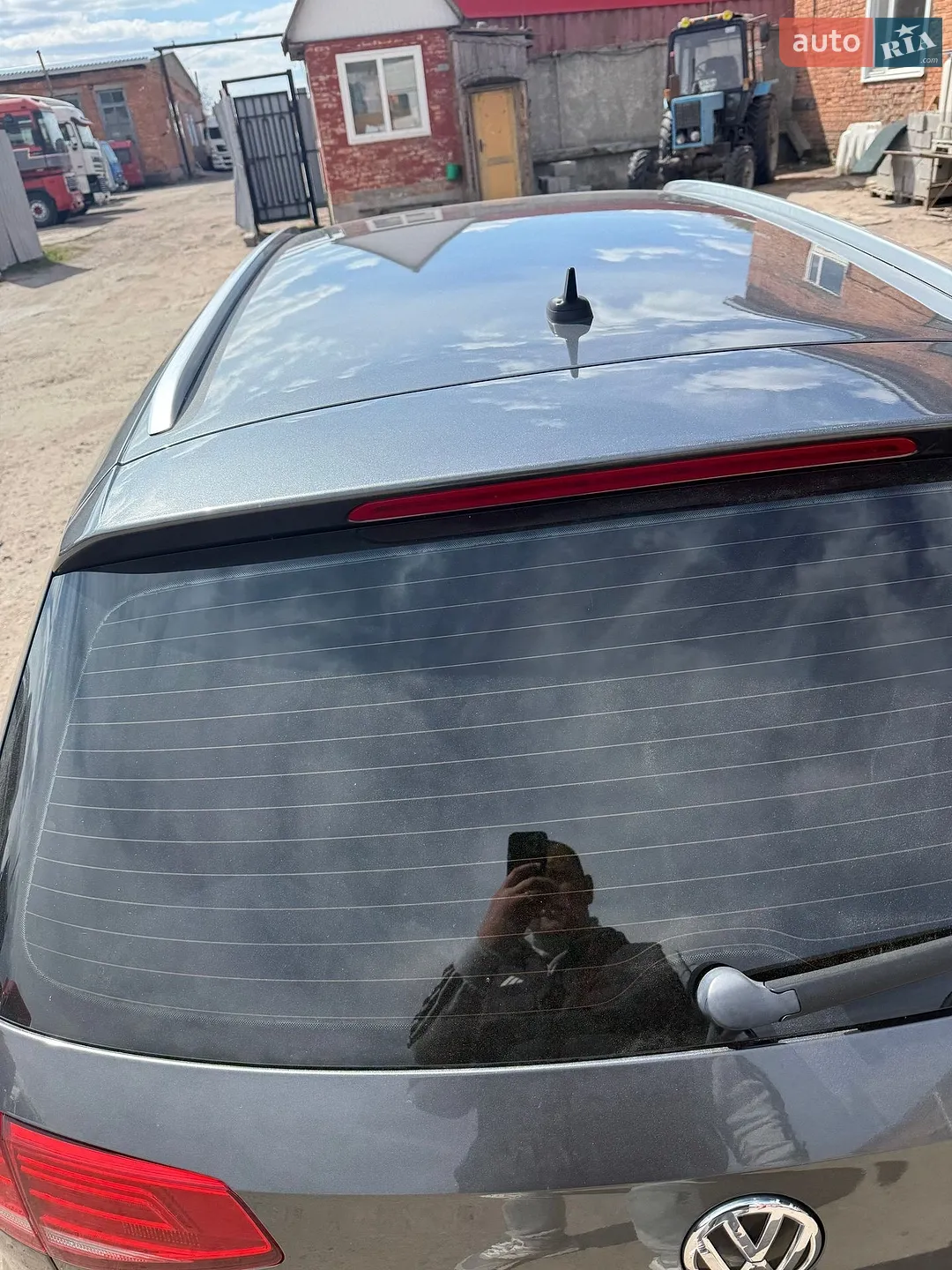 2015 Volkswagen Passat - мініатюра 2