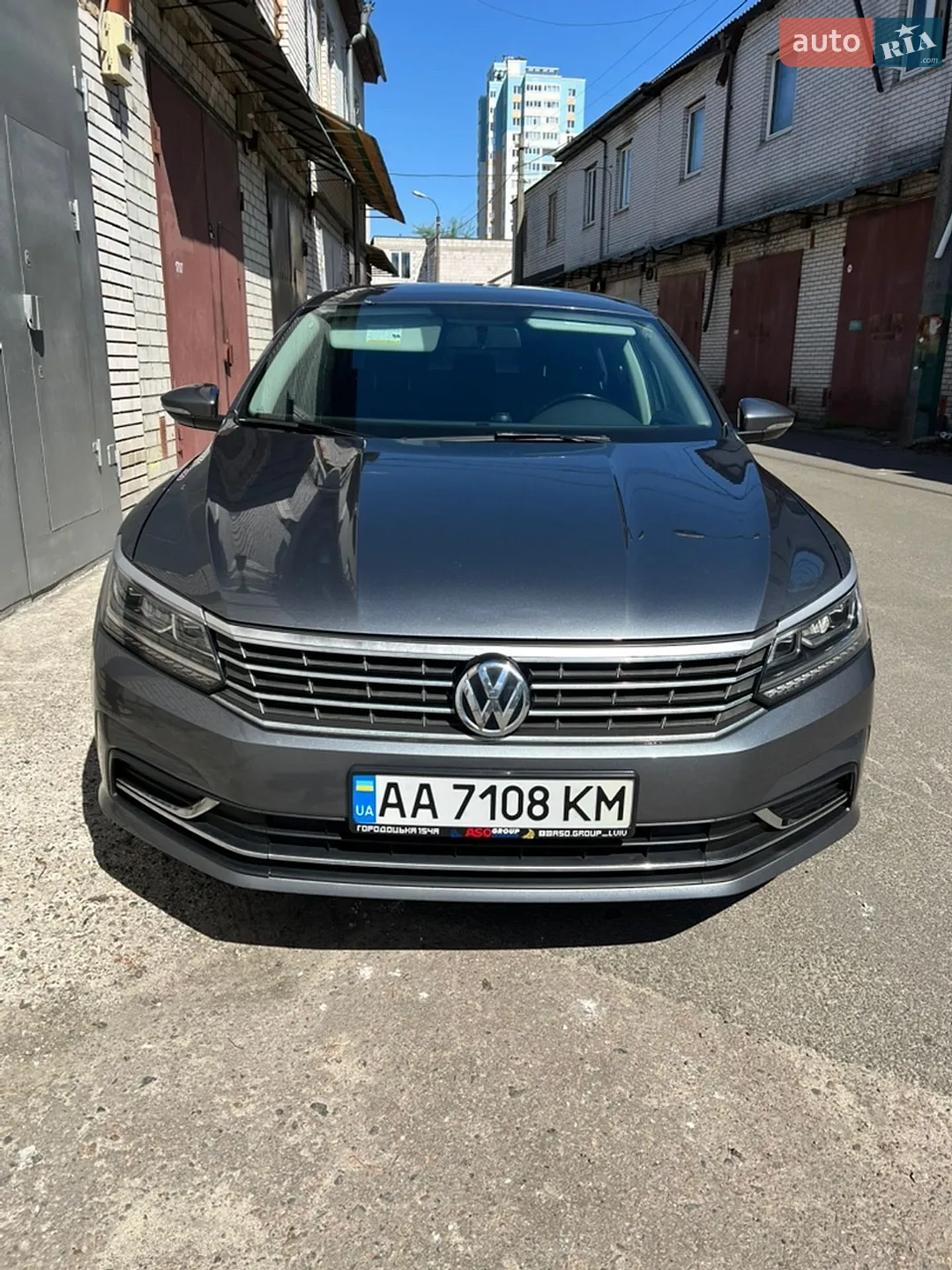2018 Volkswagen Passat - мініатюра 2