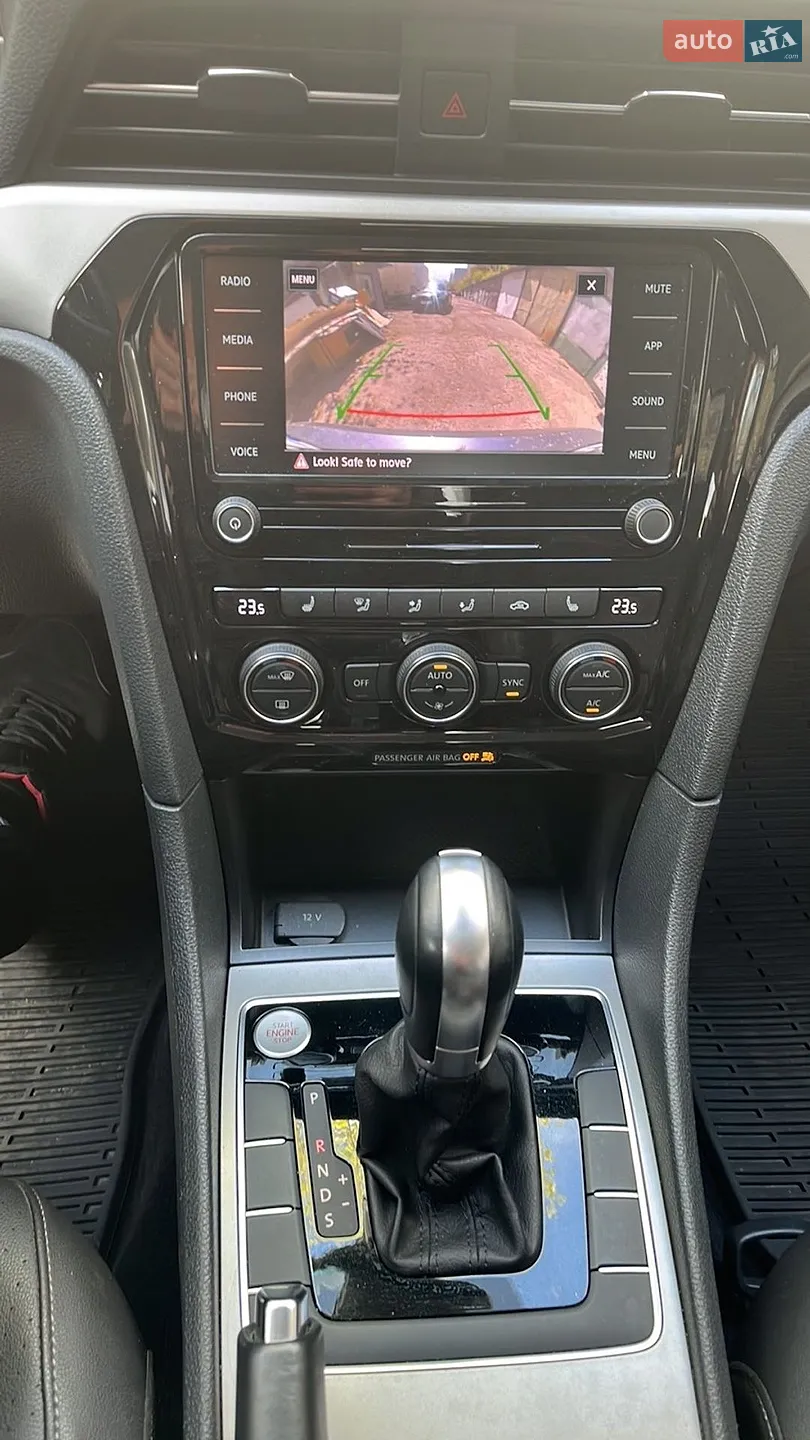 2020 Volkswagen Passat - мініатюра 18