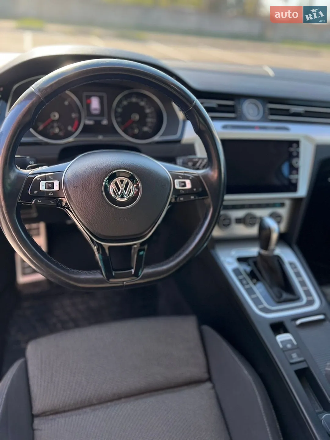 2017 Volkswagen Passat - мініатюра 13