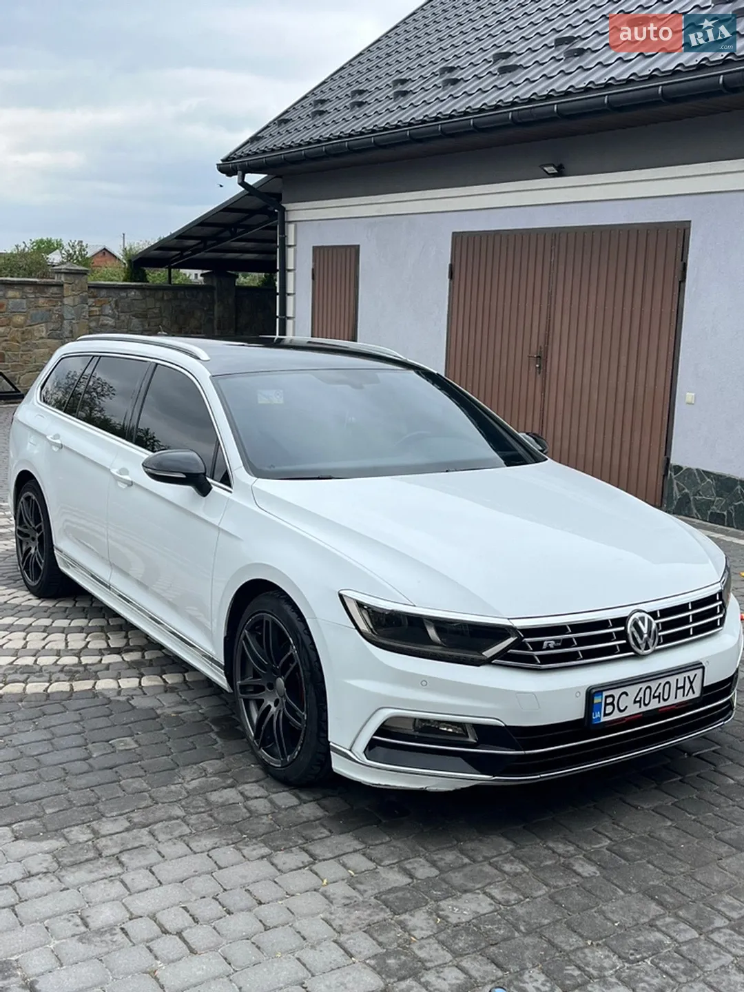 2017 Volkswagen Passat - фото 1