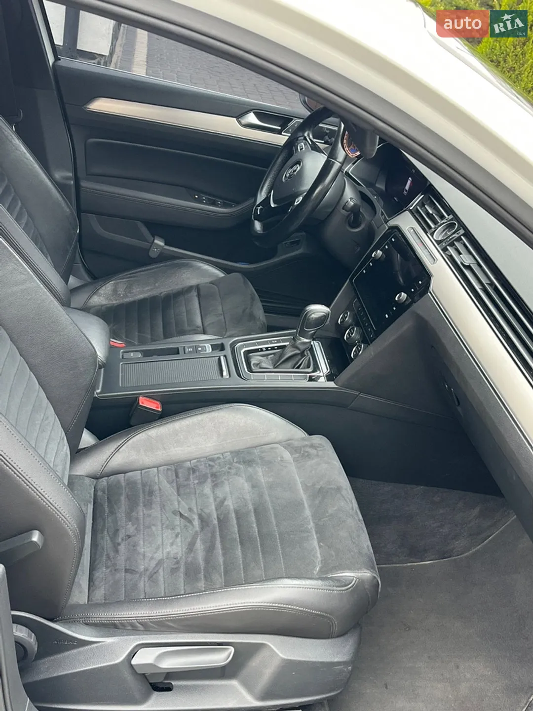 2017 Volkswagen Passat - мініатюра 8