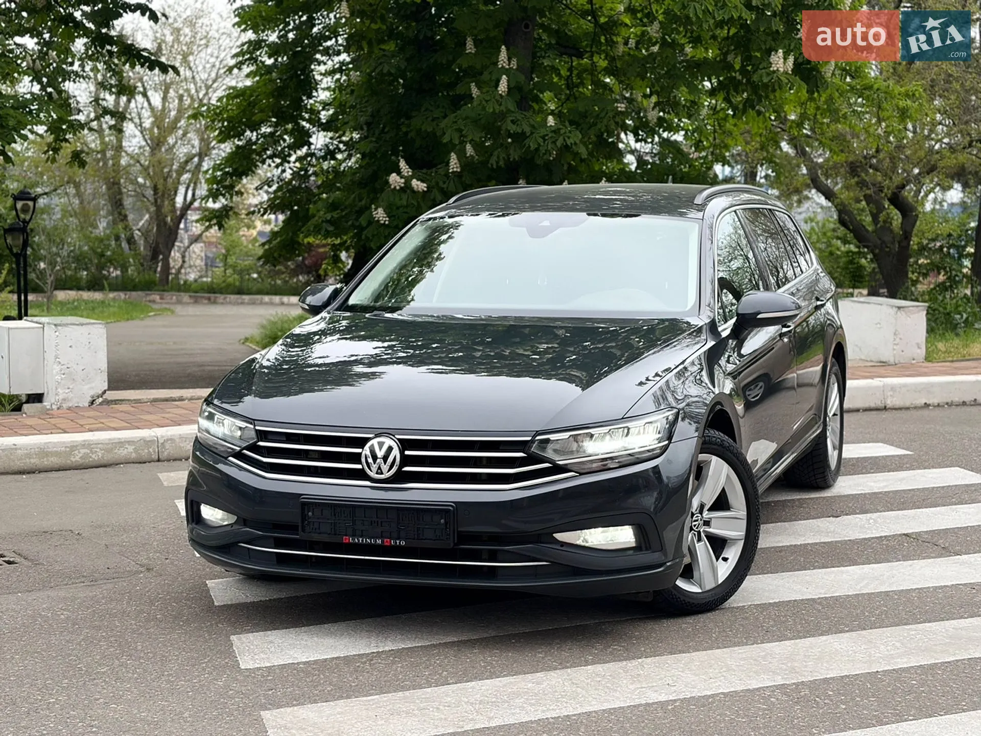 2019 Volkswagen Passat - мініатюра 19