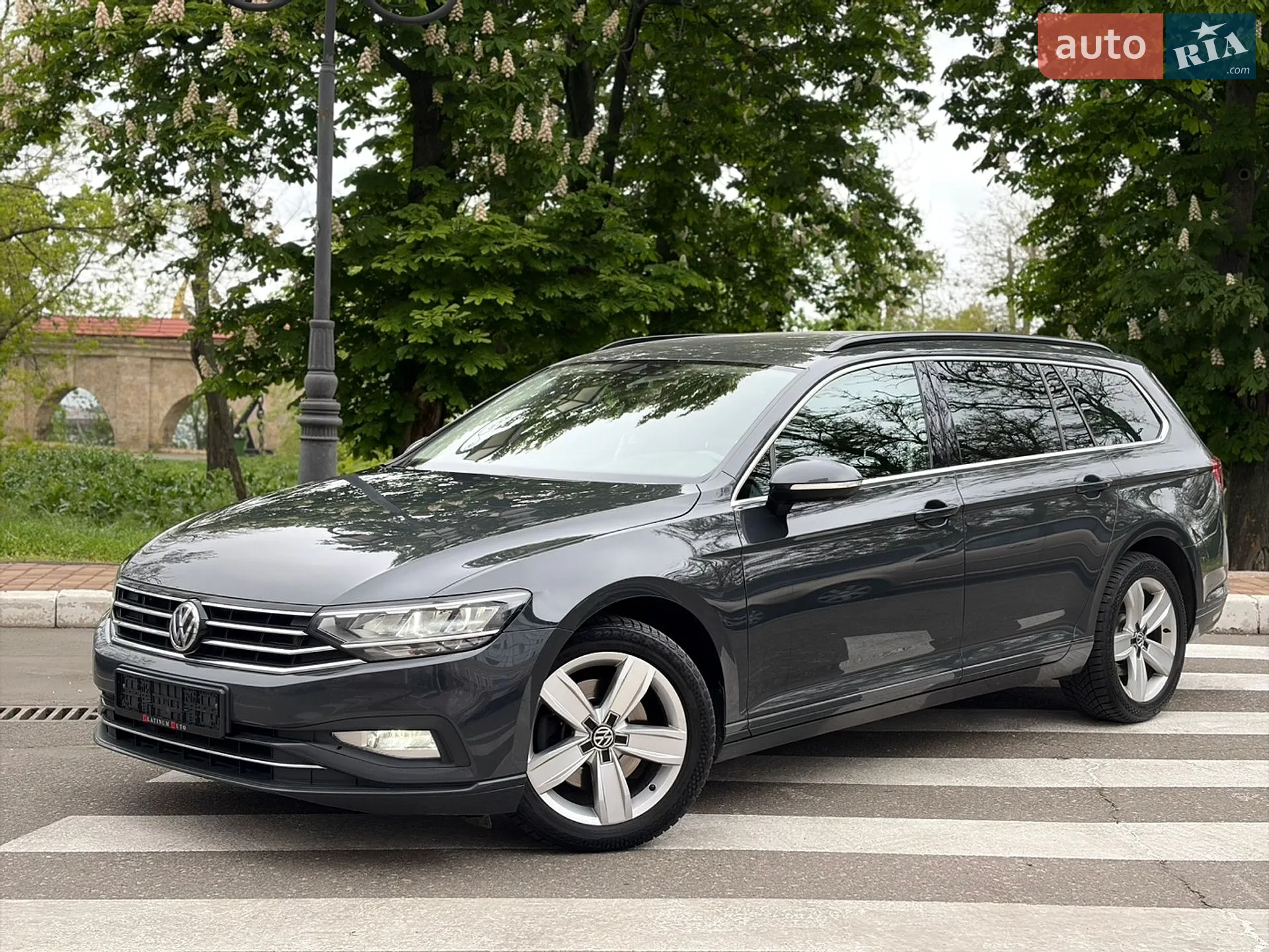 2019 Volkswagen Passat - мініатюра 24