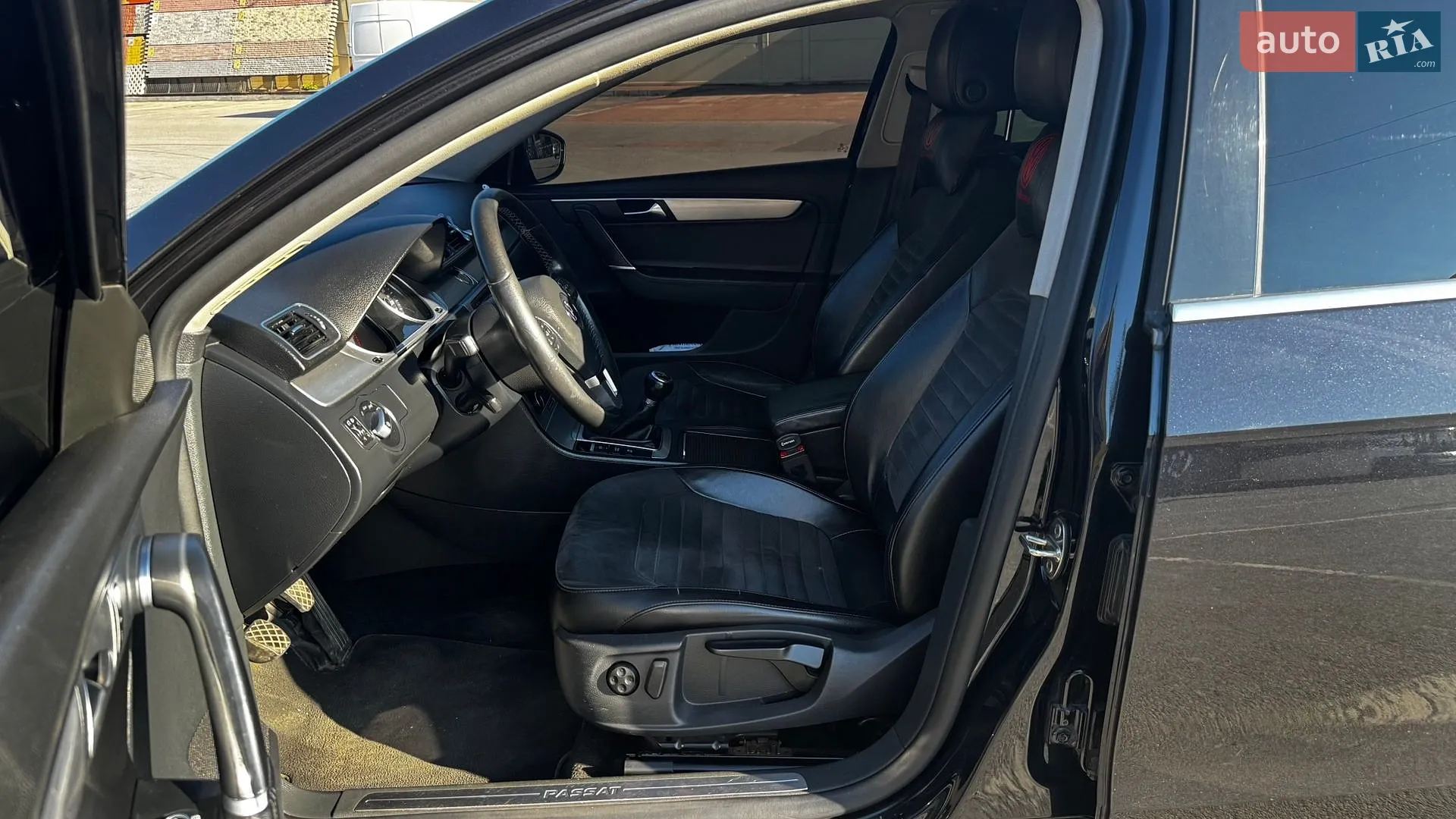 2012 Volkswagen Passat - мініатюра 23