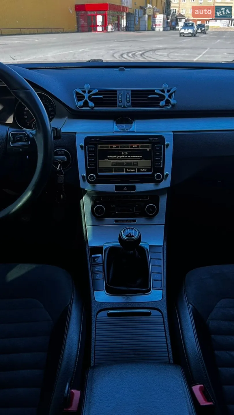 2012 Volkswagen Passat - мініатюра 28