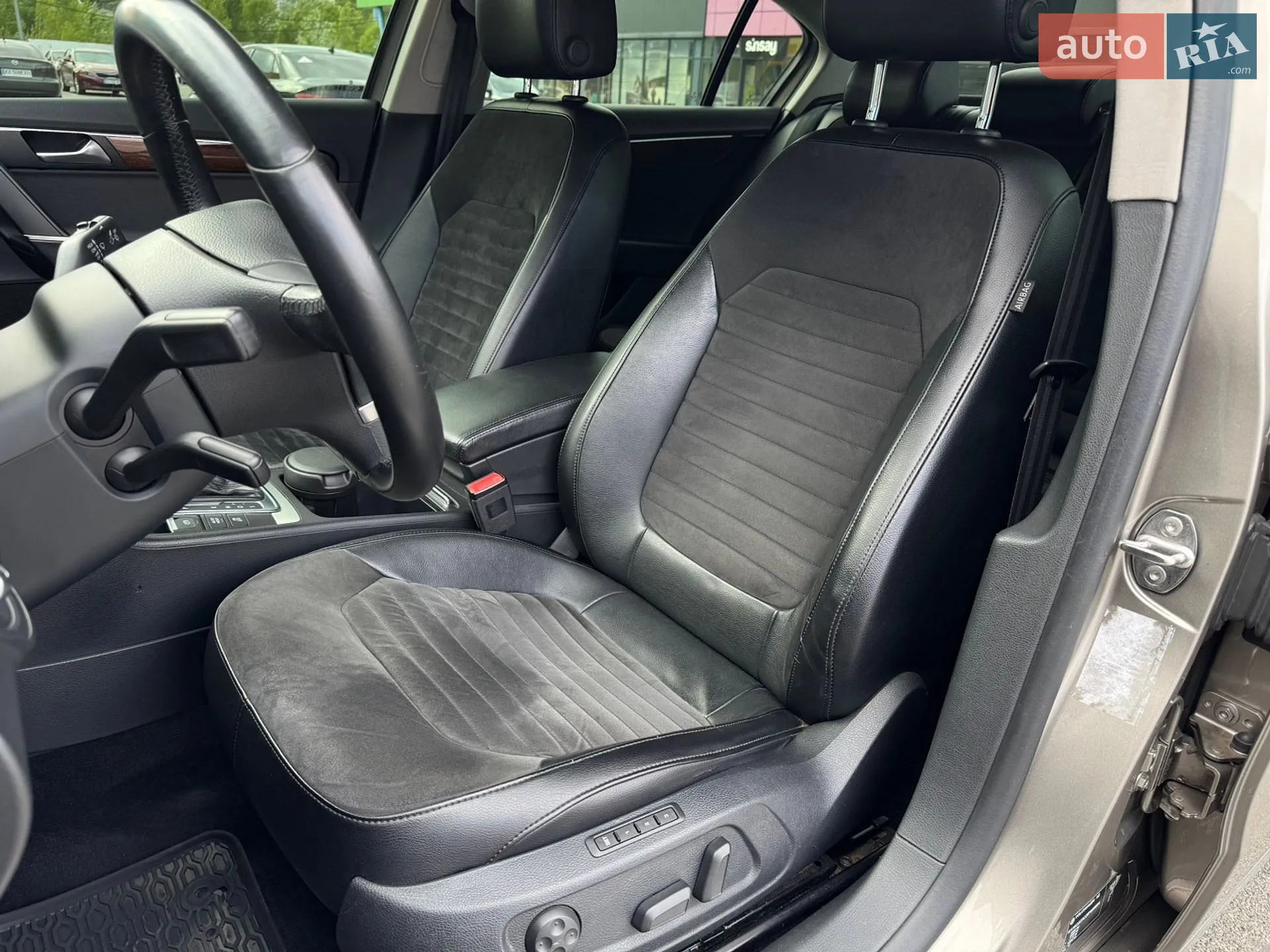 2013 Volkswagen Passat - мініатюра 35