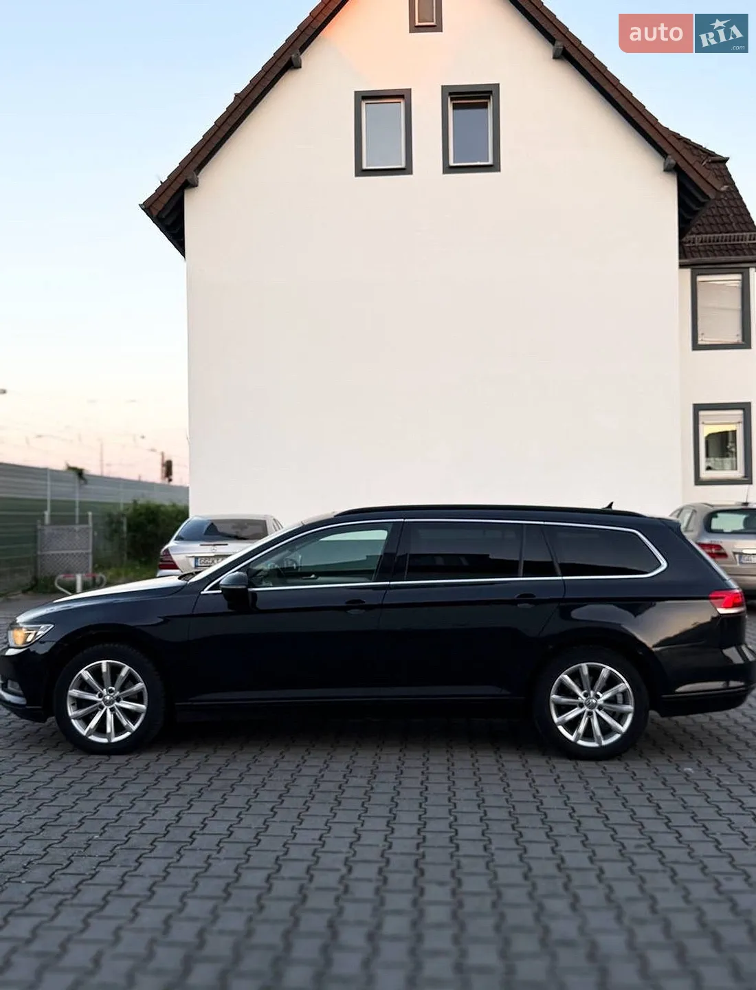 2016 Volkswagen Passat - мініатюра 4