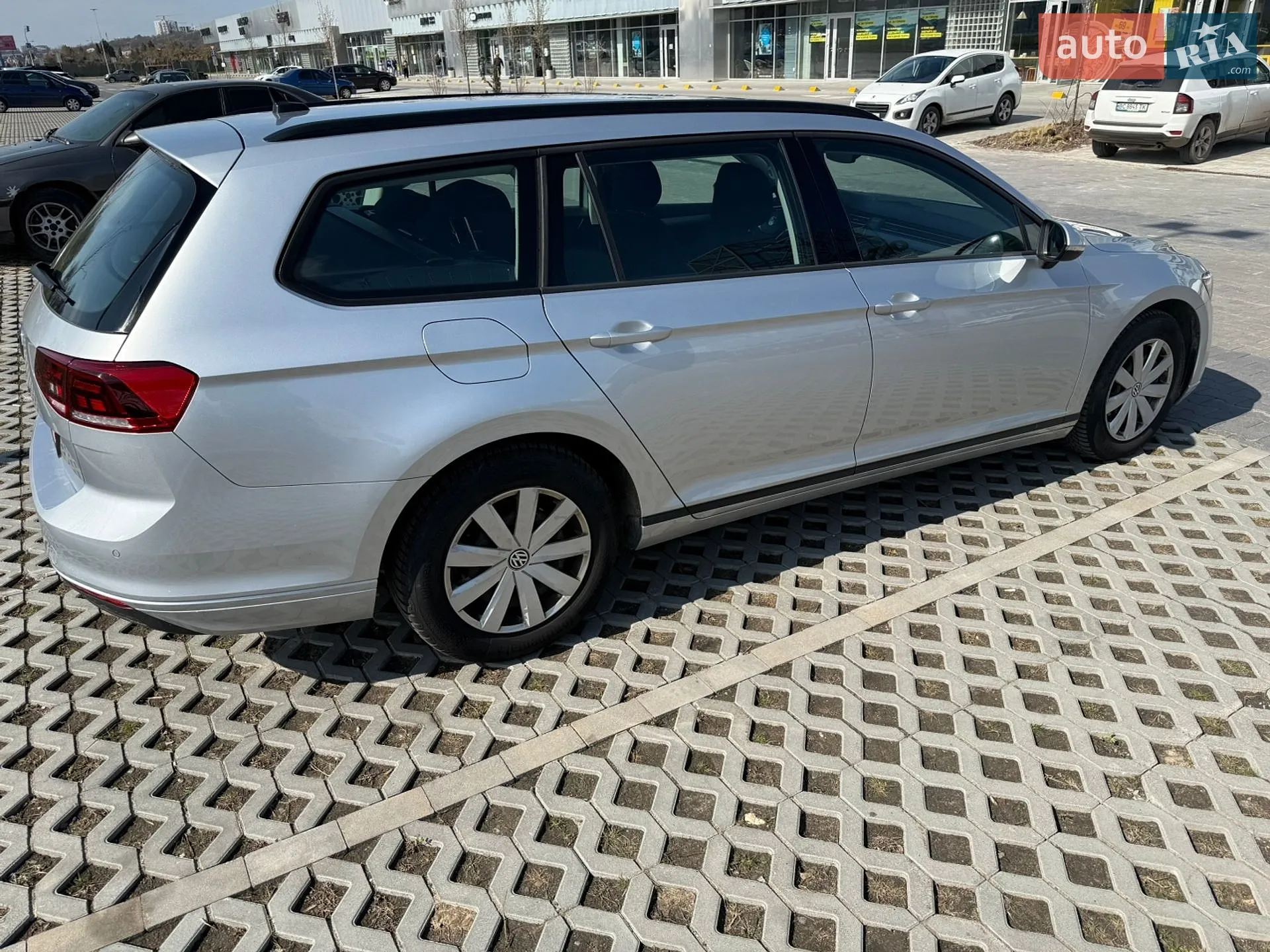 2020 Volkswagen Passat - мініатюра 2