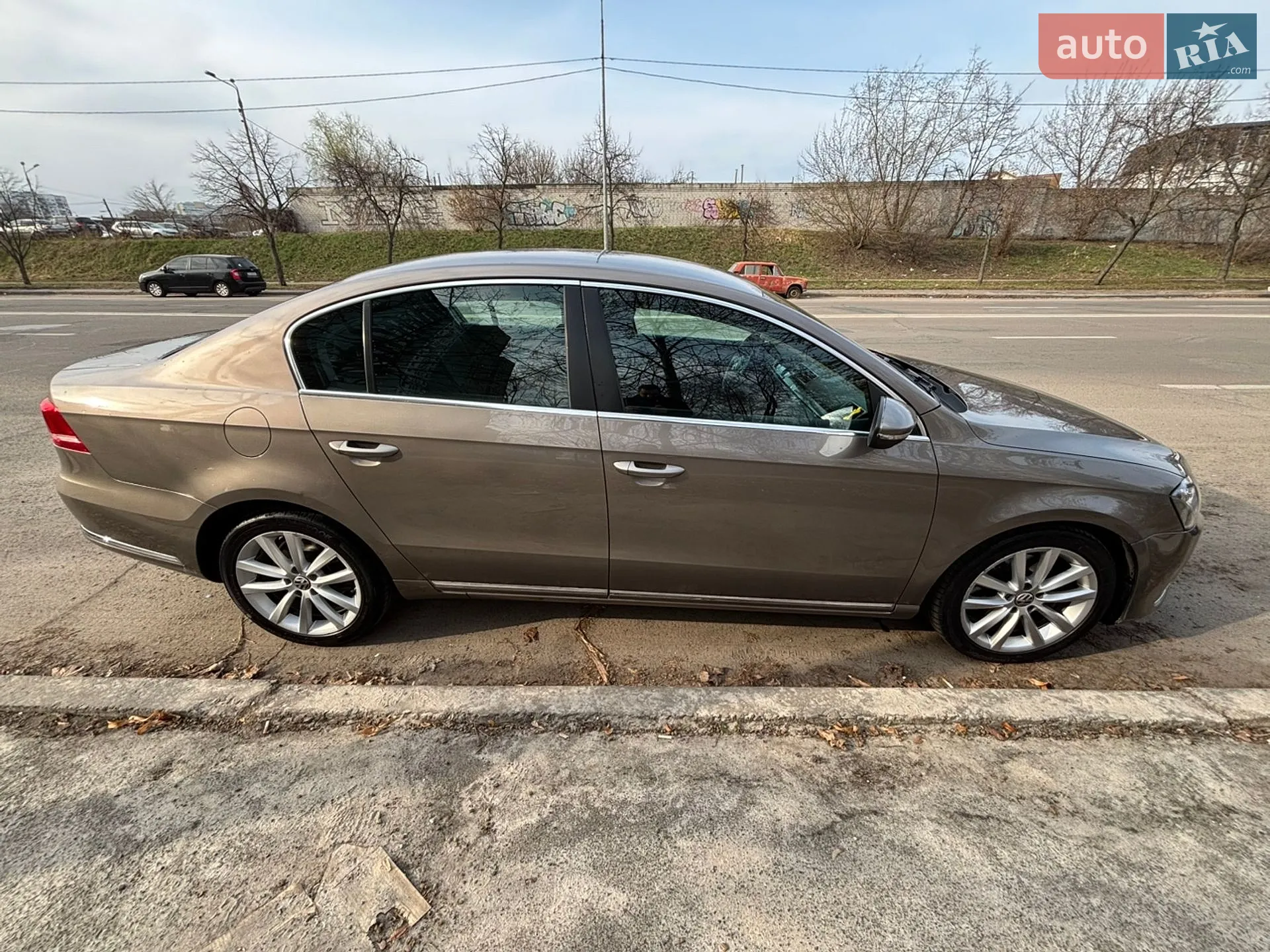 2011 Volkswagen Passat - мініатюра 4