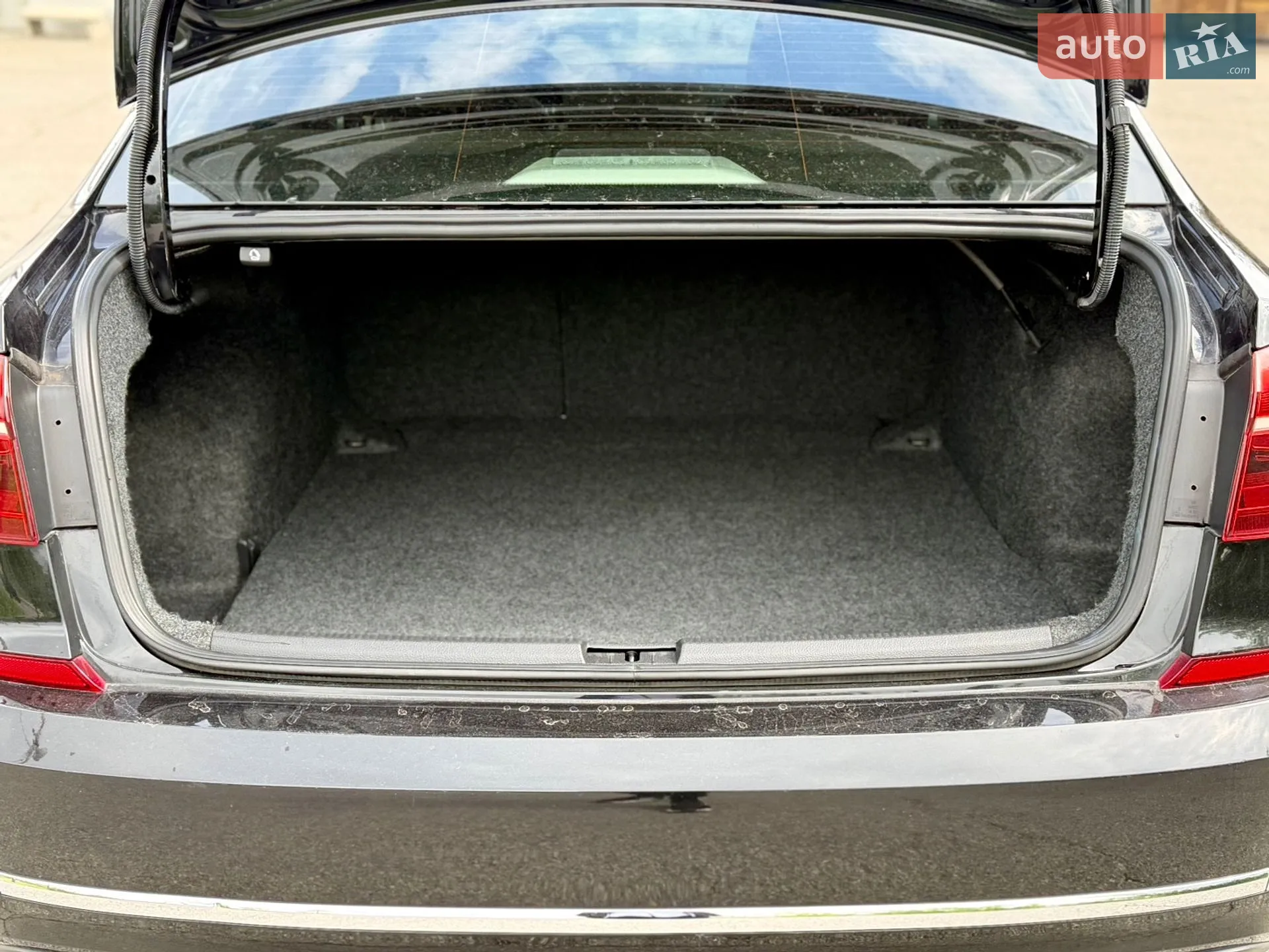 2018 Volkswagen Passat - мініатюра 14