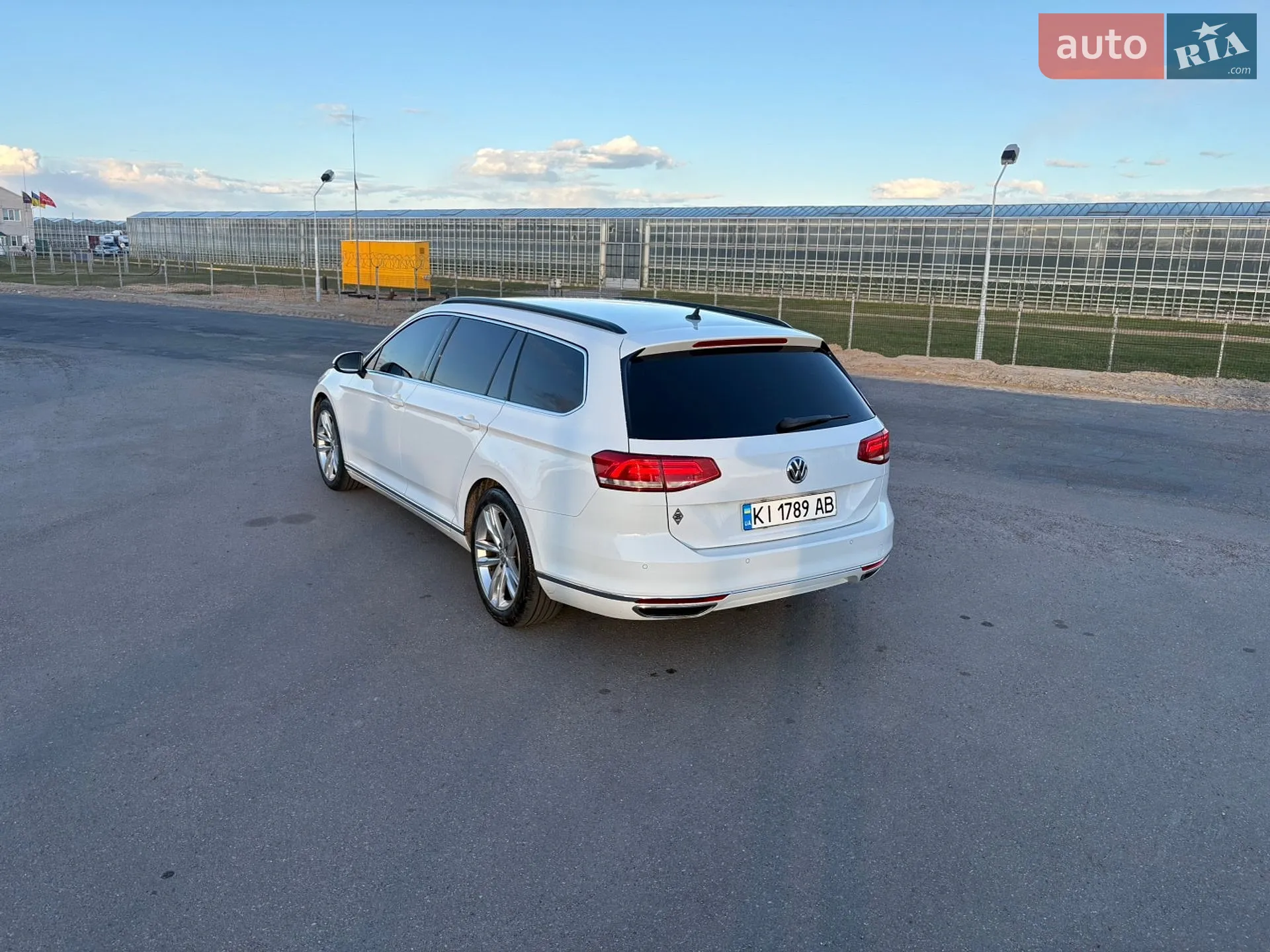 2019 Volkswagen Passat - мініатюра 4