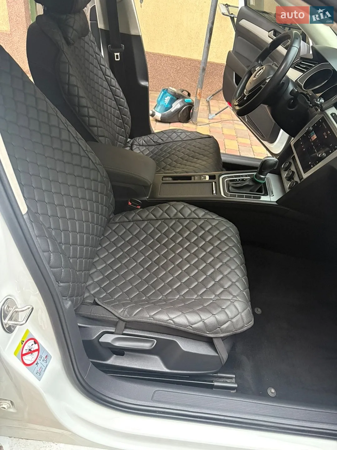 2019 Volkswagen Passat - мініатюра 22