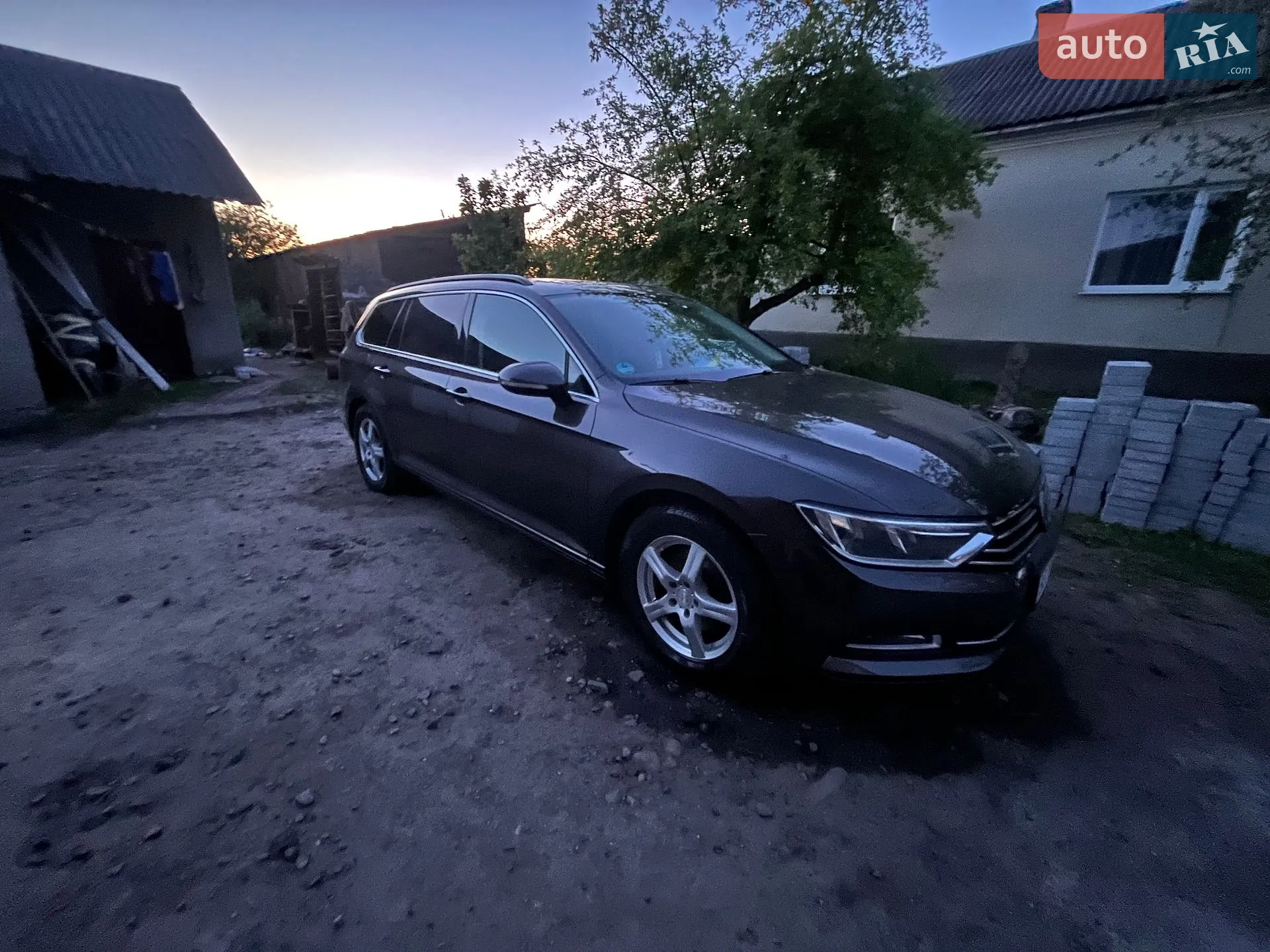 2015 Volkswagen Passat - мініатюра 2