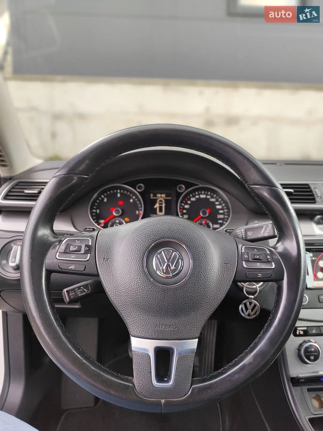 2012 Volkswagen Passat - мініатюра 23