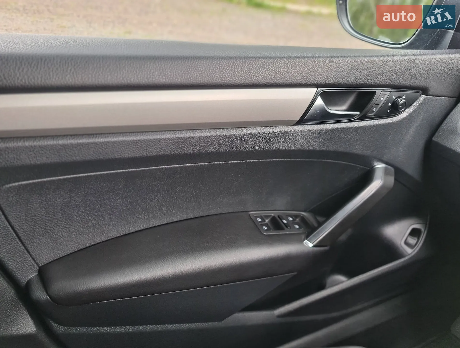 2019 Volkswagen Passat - мініатюра 28