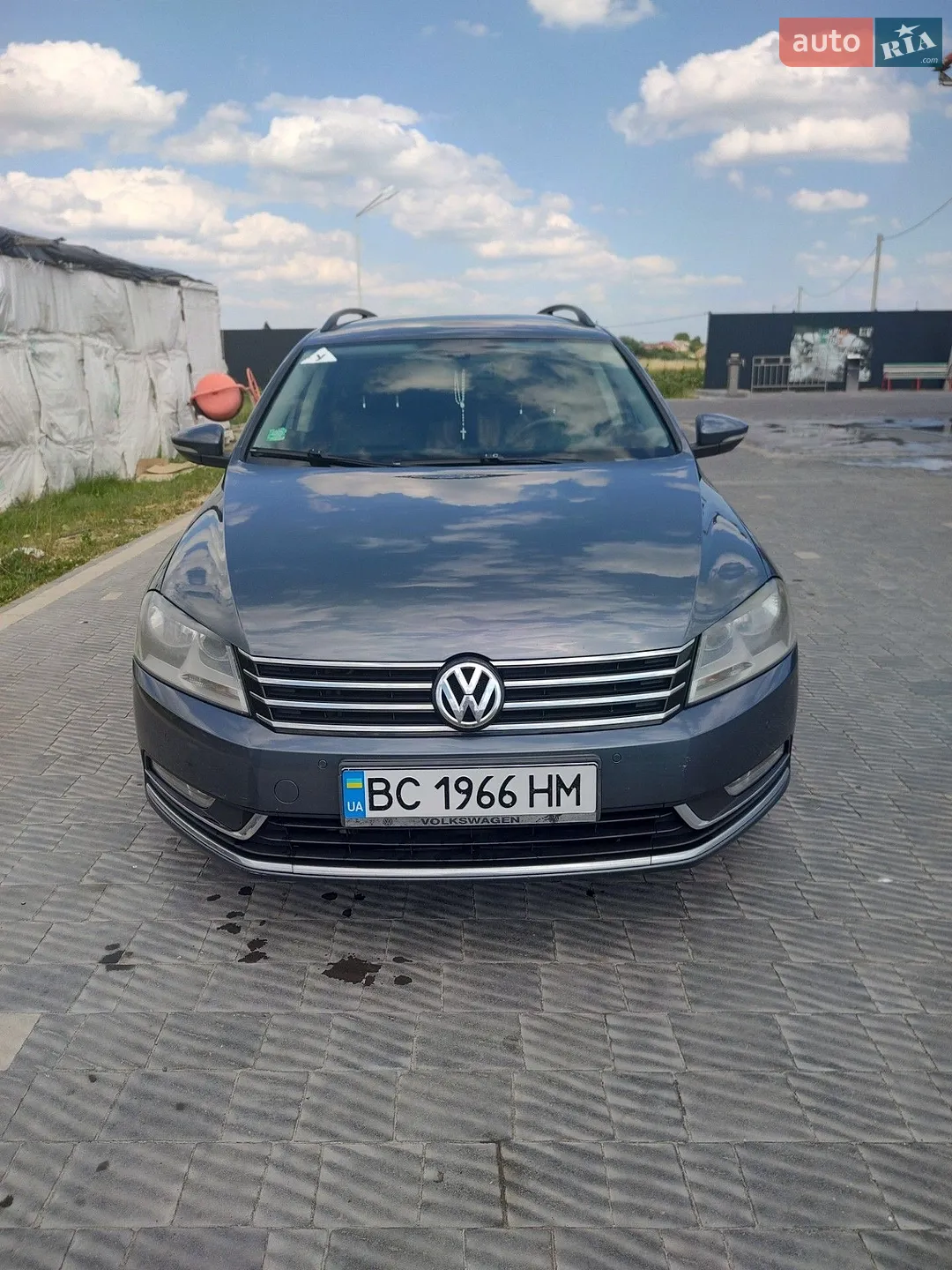 2011 Volkswagen Passat - фото 1