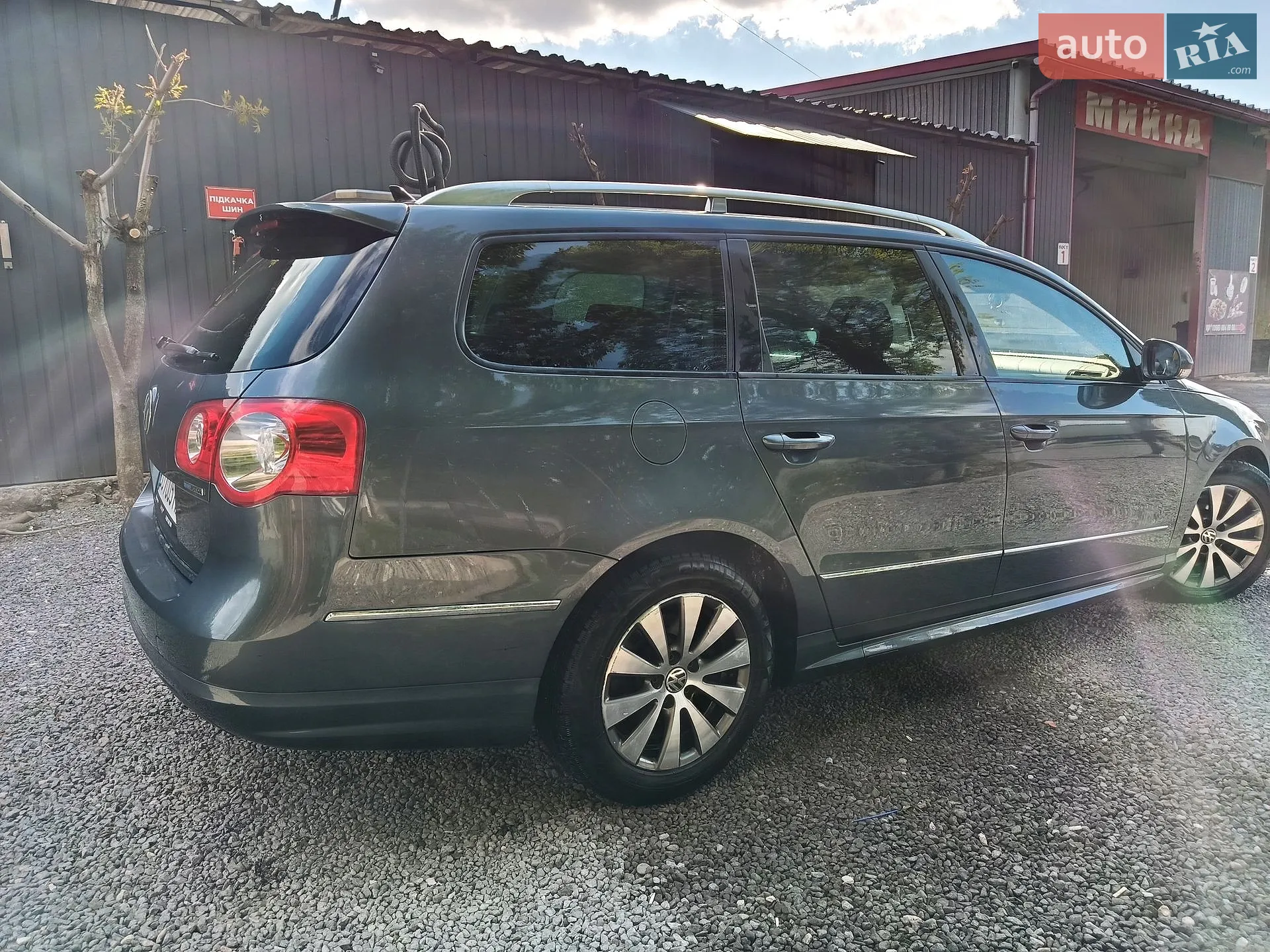 2010 Volkswagen Passat - мініатюра 7