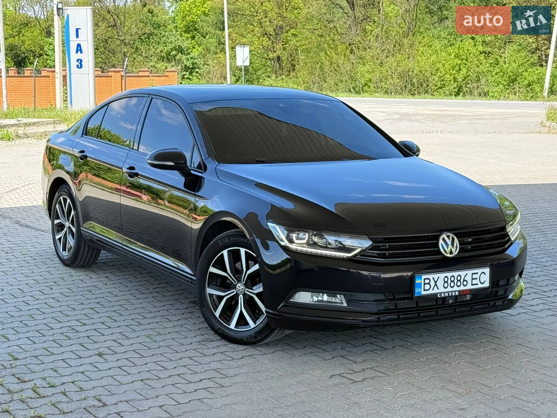 2017 Volkswagen Passat - мініатюра 2