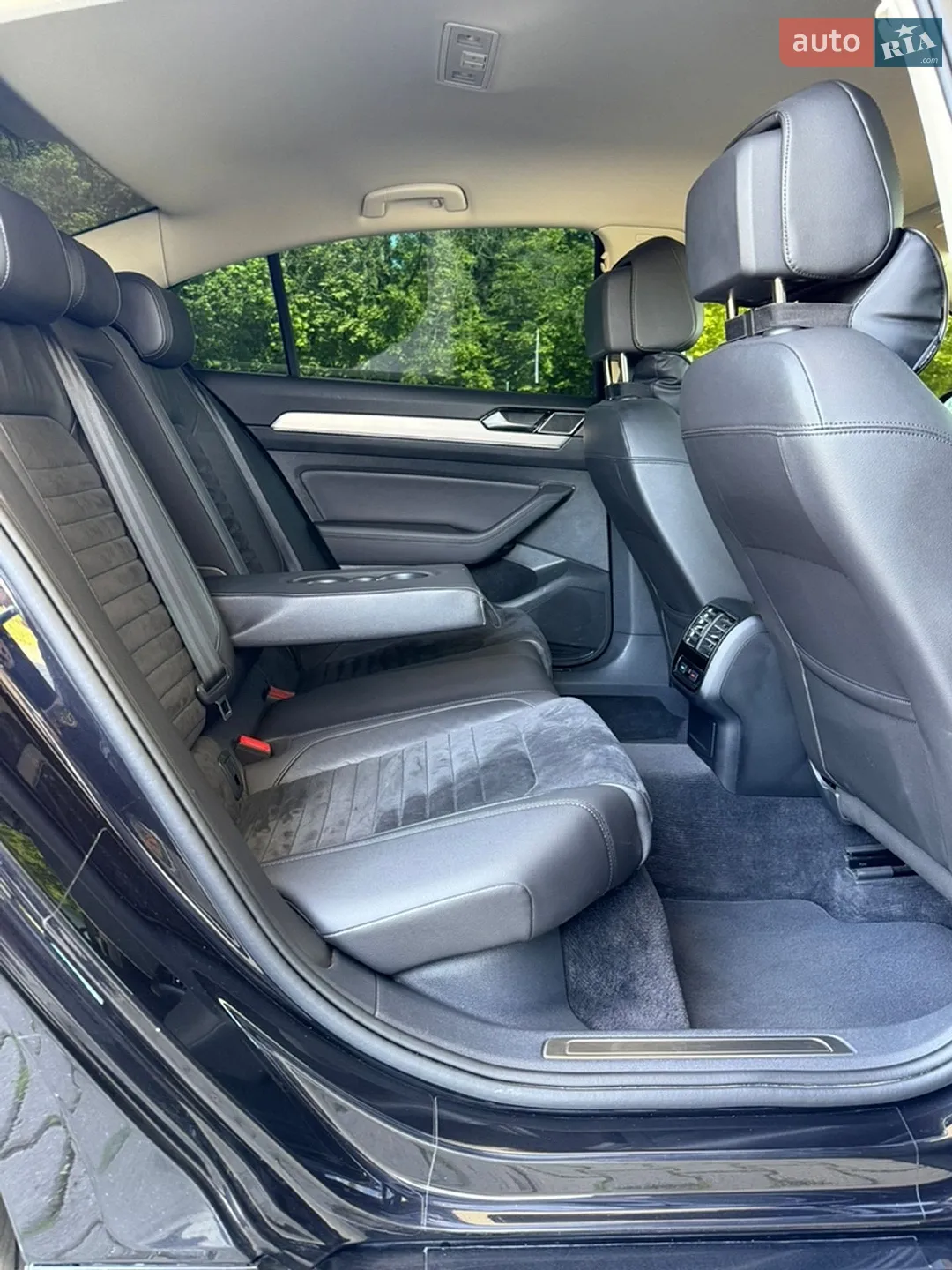 2017 Volkswagen Passat - мініатюра 45