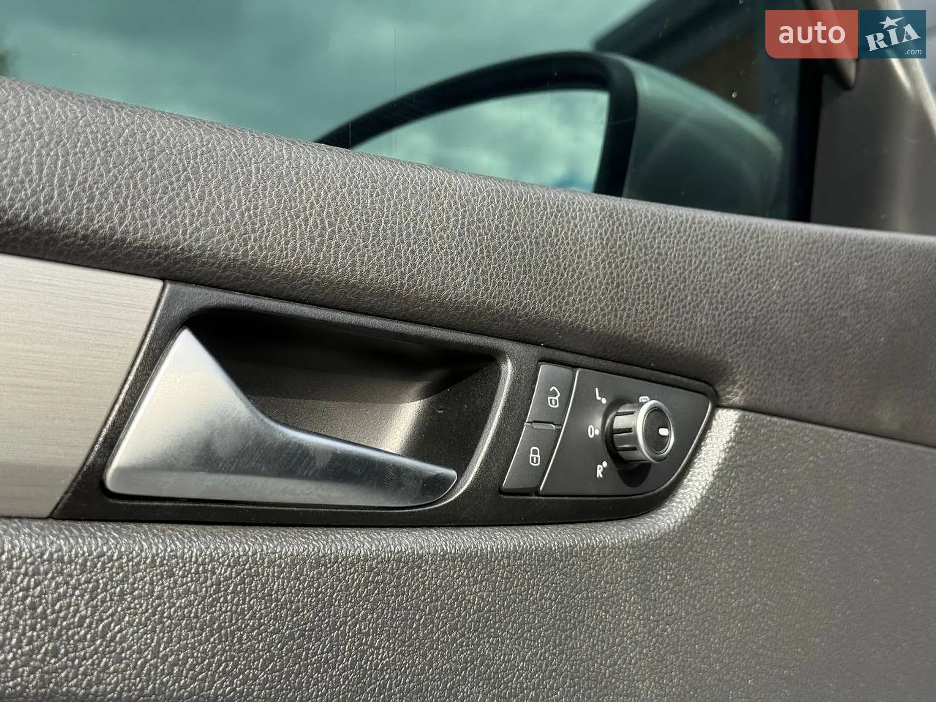 2014 Volkswagen Passat - мініатюра 21