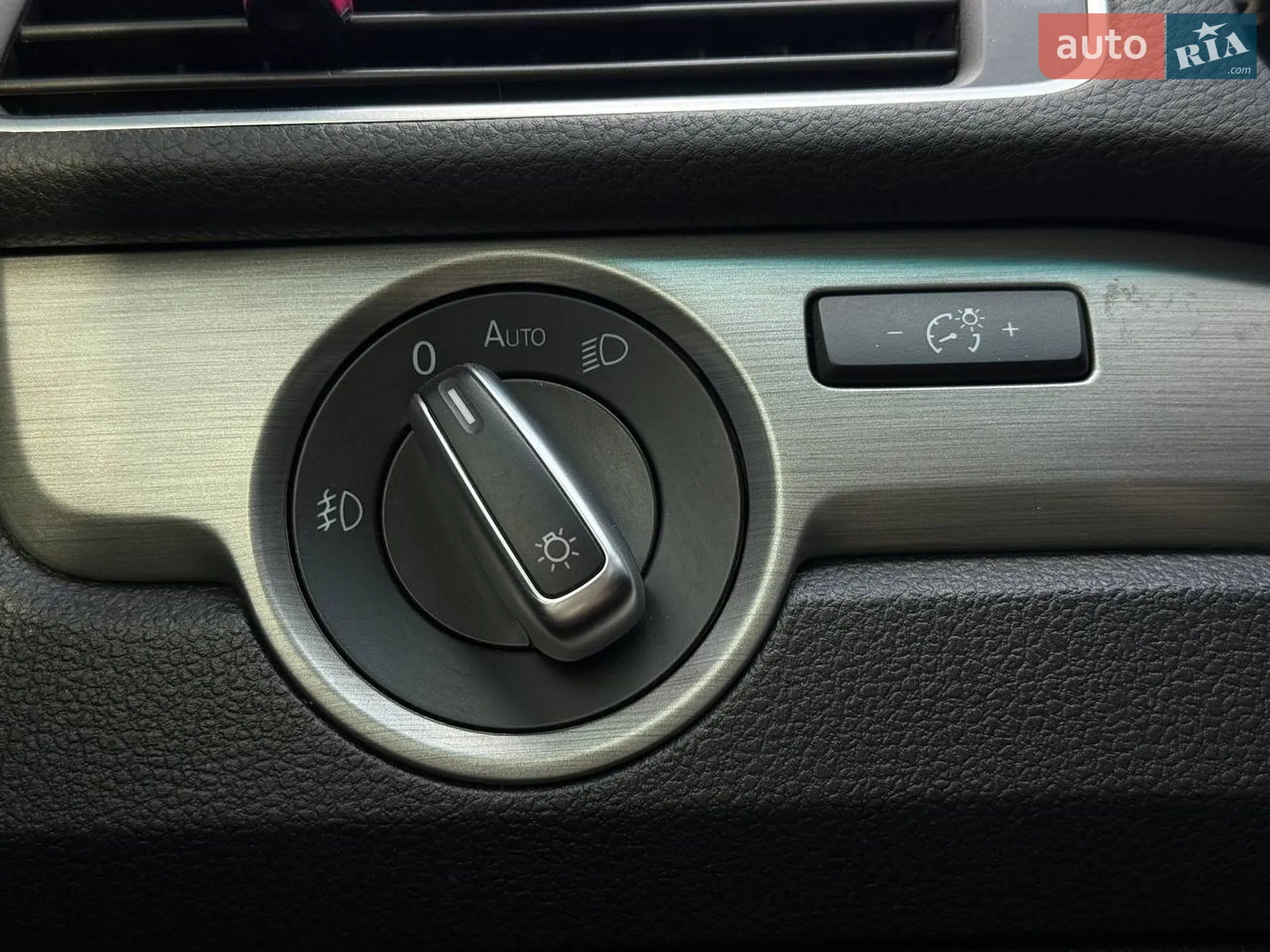 2014 Volkswagen Passat - мініатюра 27