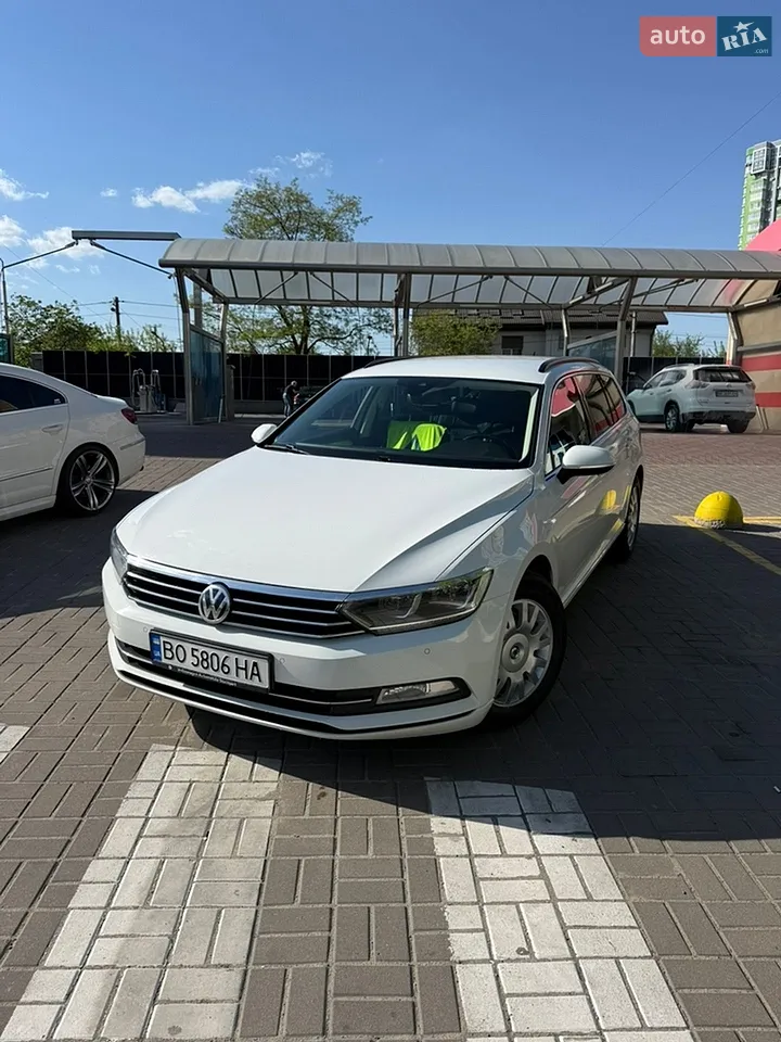 2017 Volkswagen Passat - мініатюра 32
