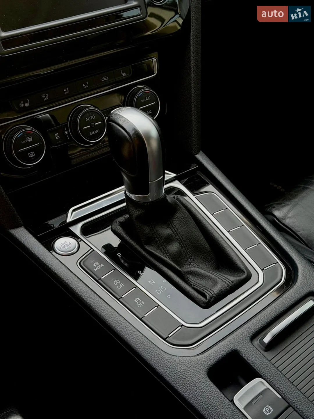 2015 Volkswagen Passat - мініатюра 10