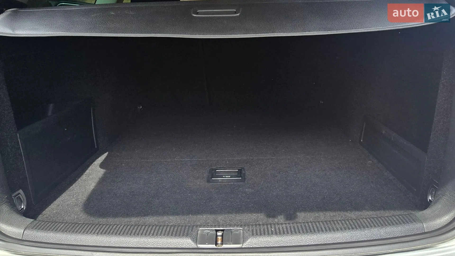 2010 Volkswagen Passat - мініатюра 46