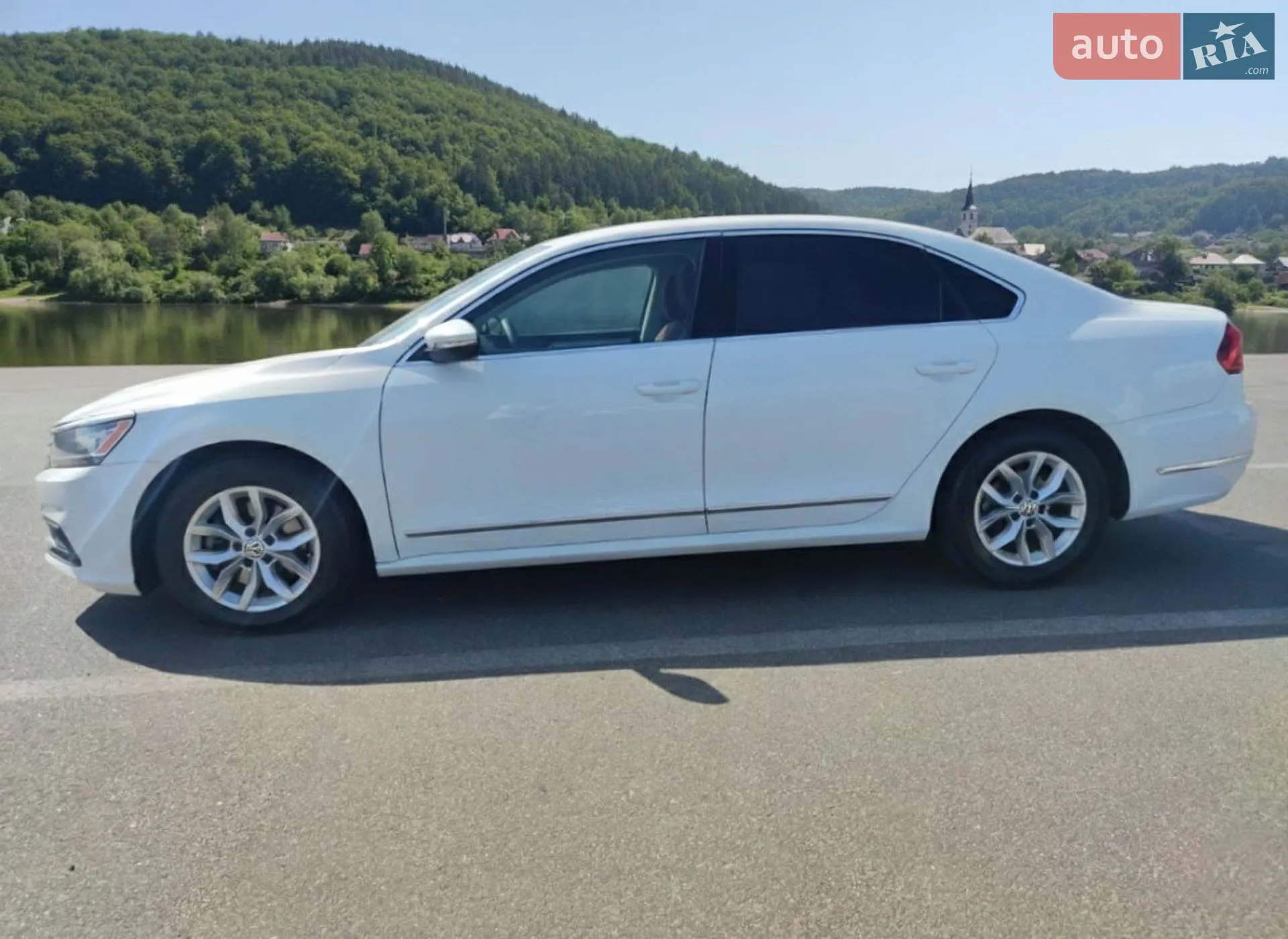 2016 Volkswagen Passat - мініатюра 13