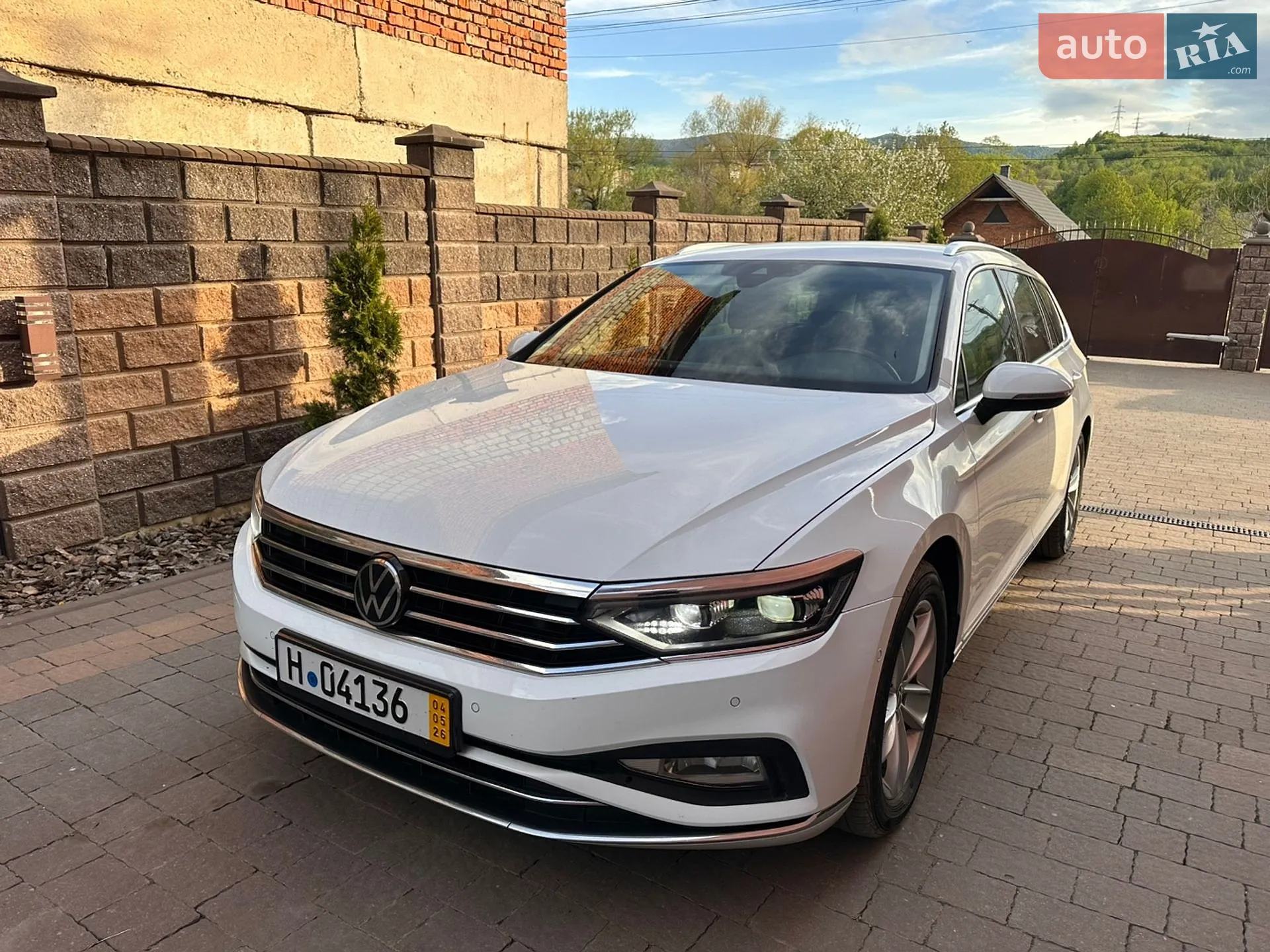 2022 Volkswagen Passat - мініатюра 2