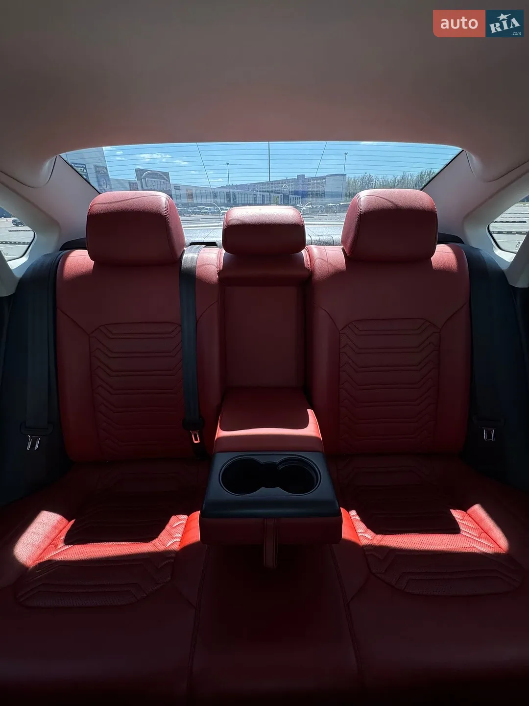2016 Volkswagen Passat - мініатюра 14