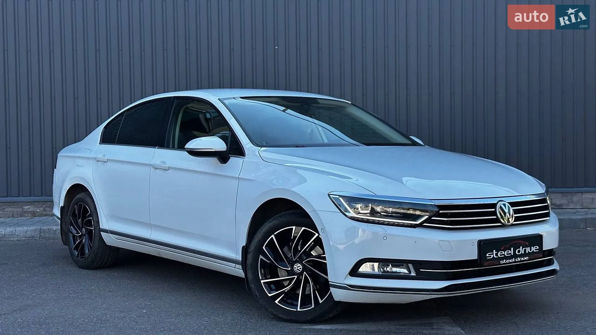 2015 Volkswagen Passat - мініатюра 8