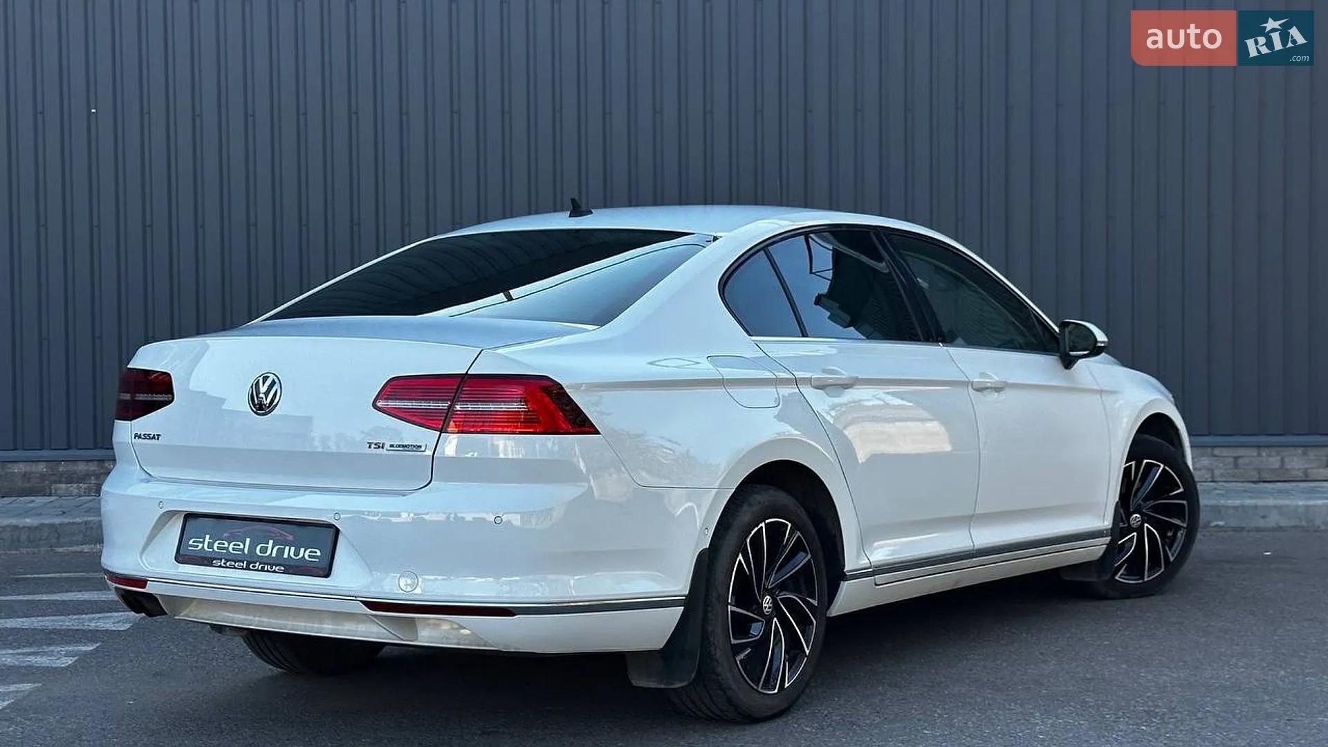 2015 Volkswagen Passat - мініатюра 6