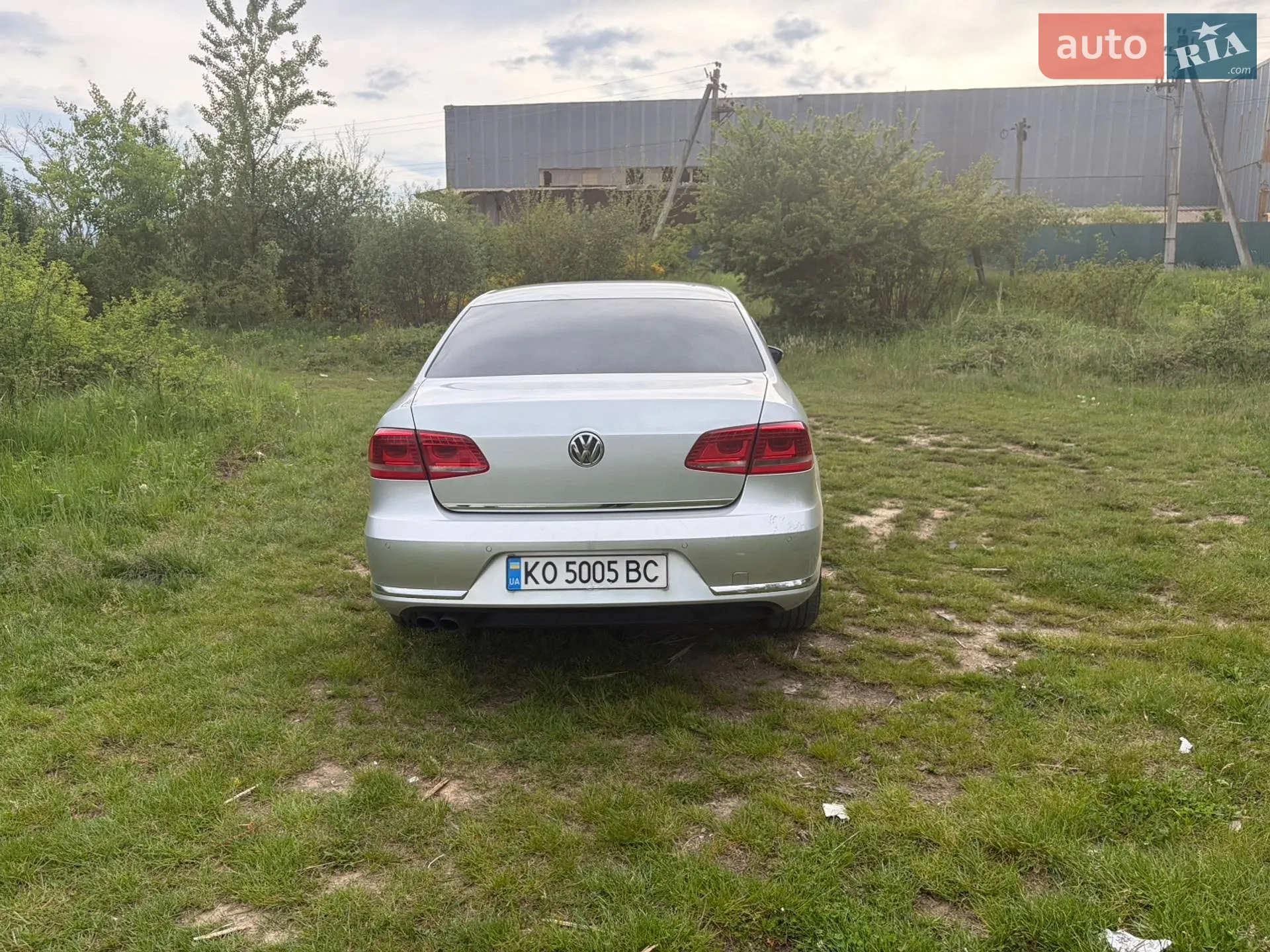 2011 Volkswagen Passat - мініатюра 3