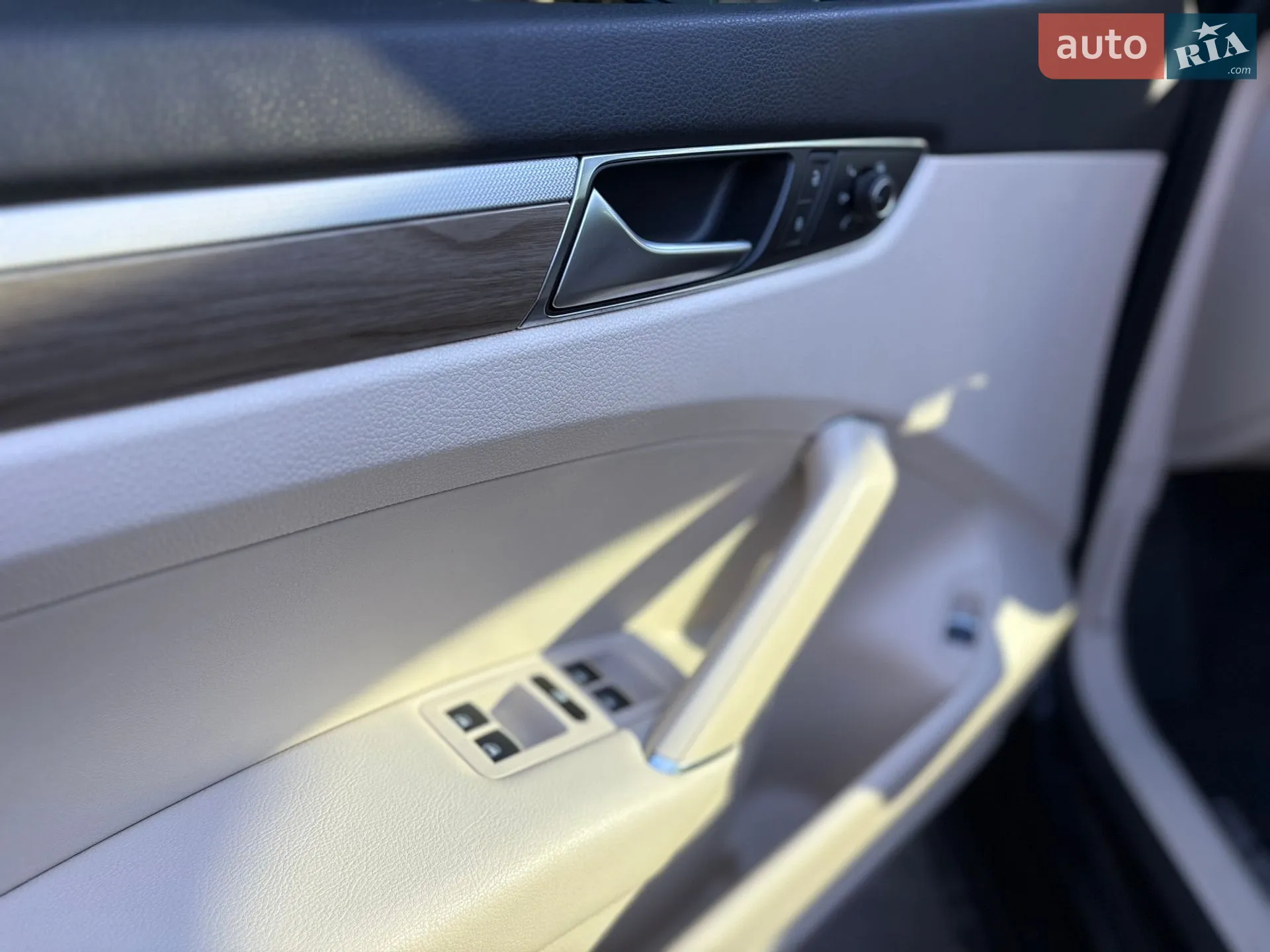 2016 Volkswagen Passat - мініатюра 9