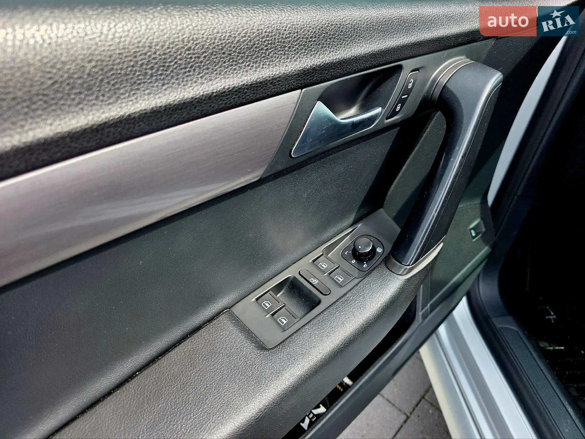 2012 Volkswagen Passat - мініатюра 17