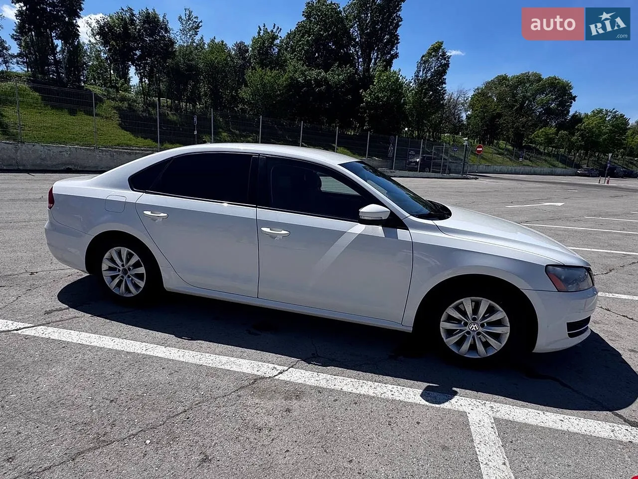 2013 Volkswagen Passat - мініатюра 12