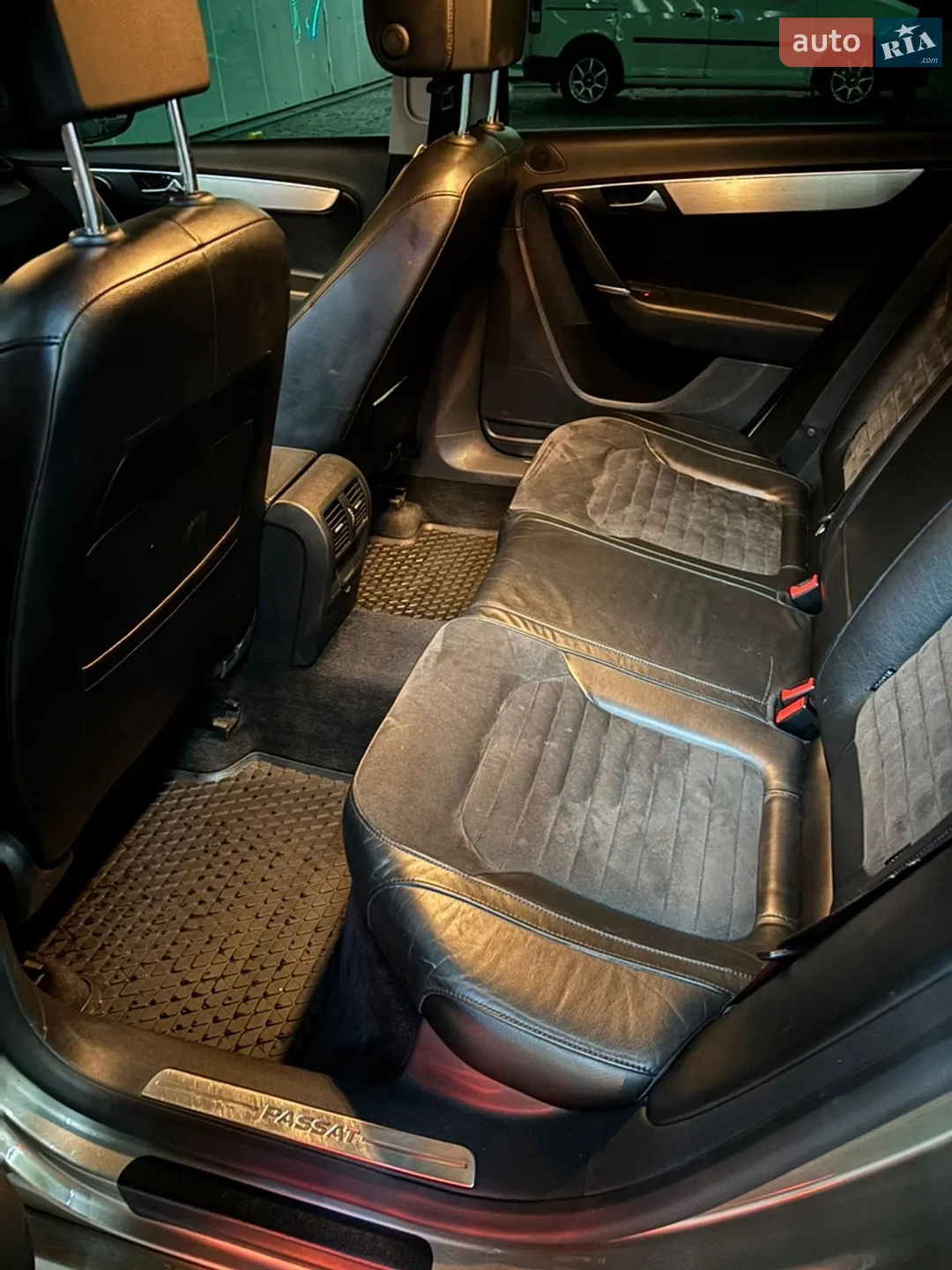 2012 Volkswagen Passat - мініатюра 8