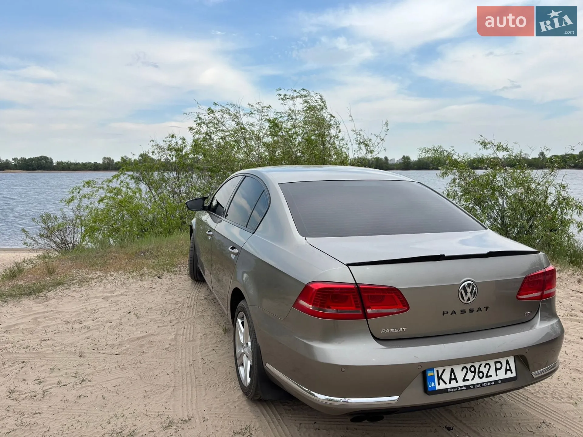 2012 Volkswagen Passat - мініатюра 16