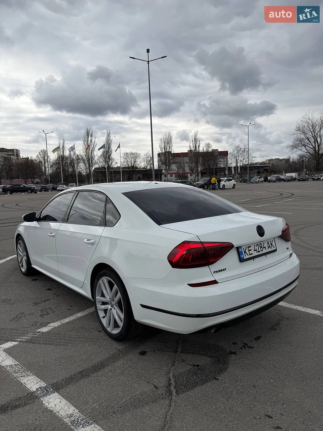 2017 Volkswagen Passat - мініатюра 3