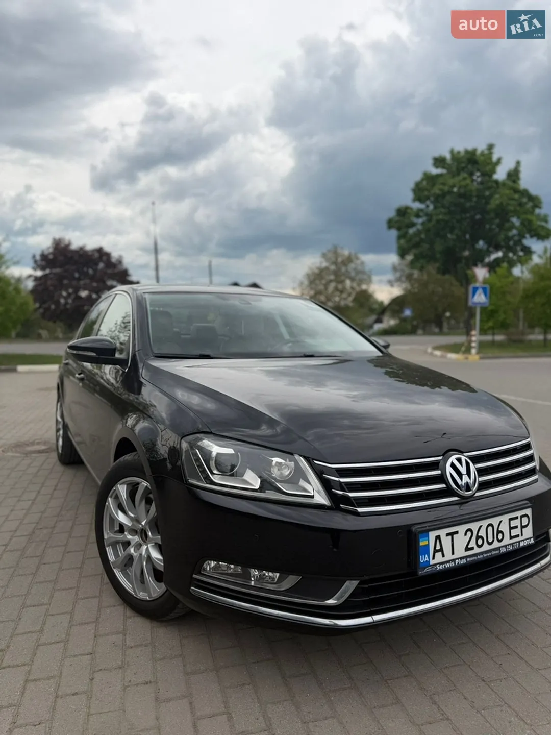 2011 Volkswagen Passat - мініатюра 2